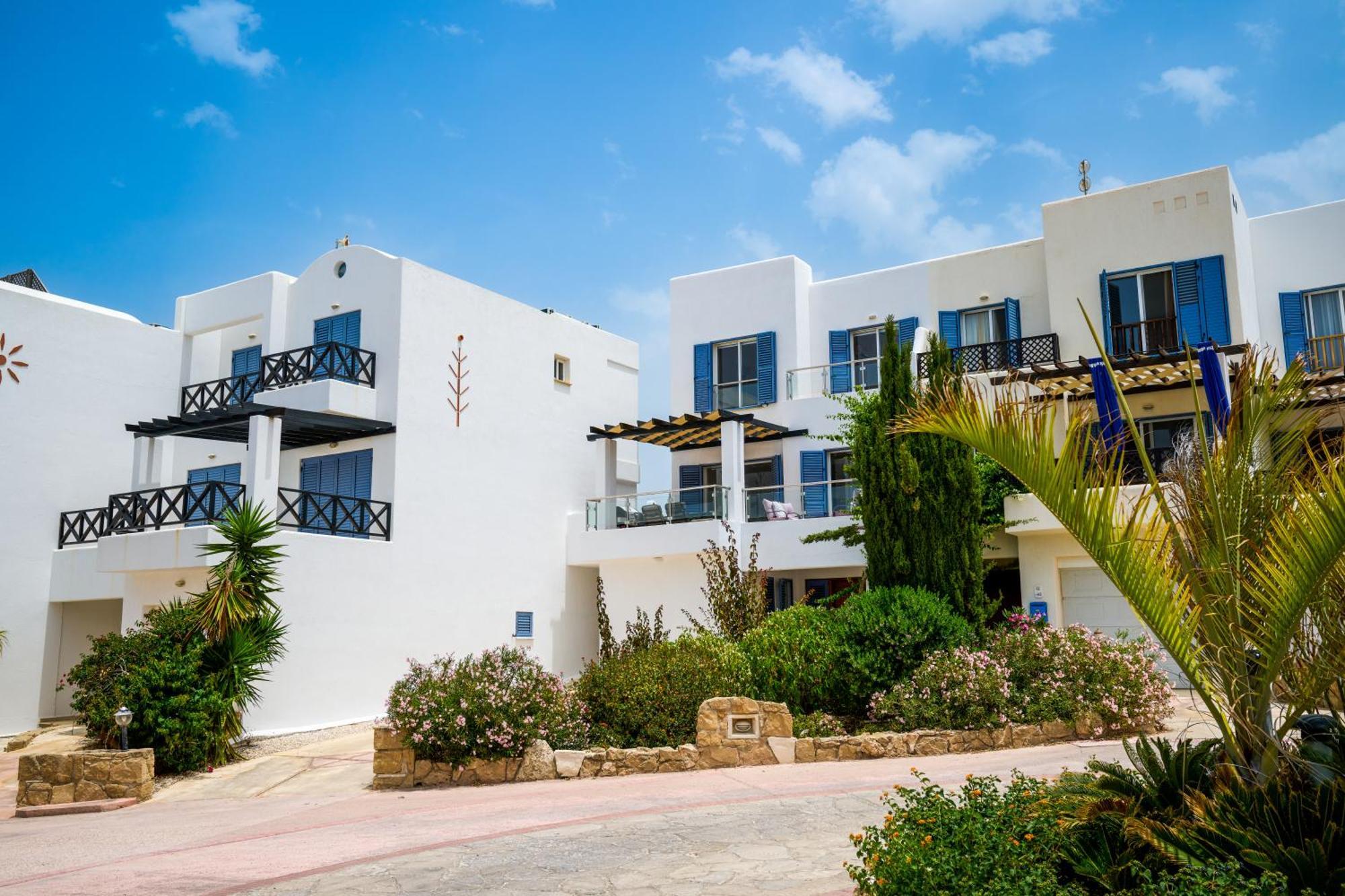 Villa Apollo 63