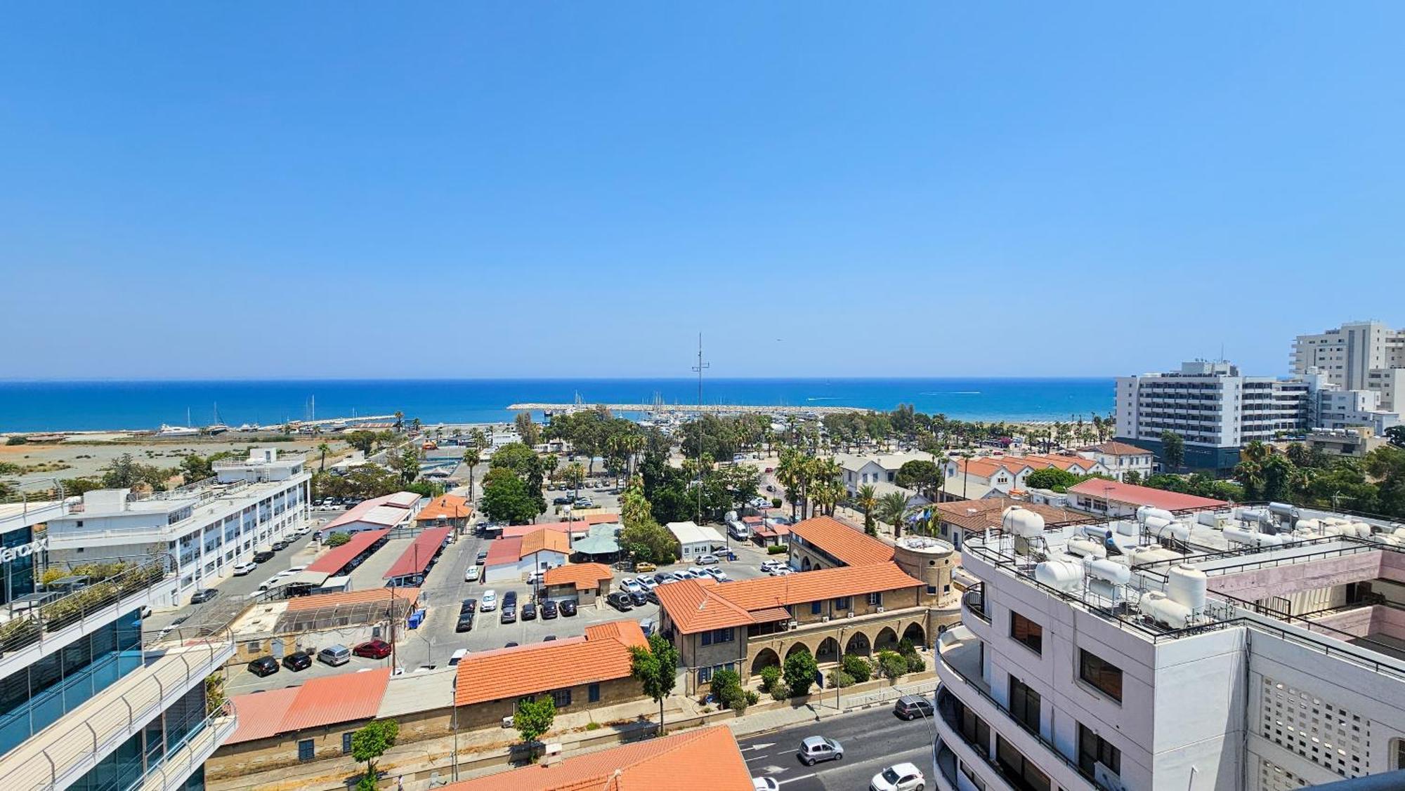 Paradise Palms Seaview Apartment *