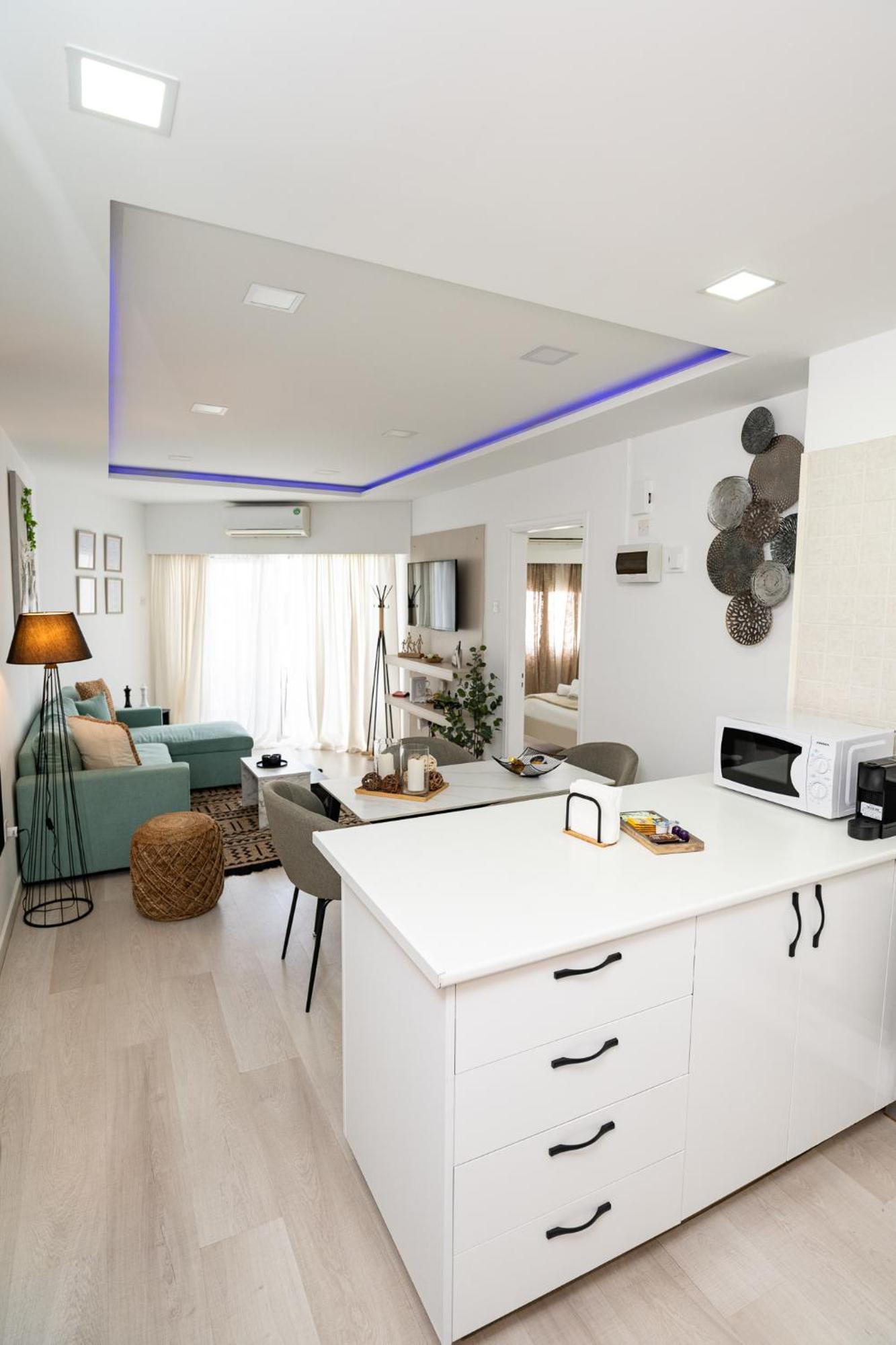 Apartment Lazuli & Pool 501 *