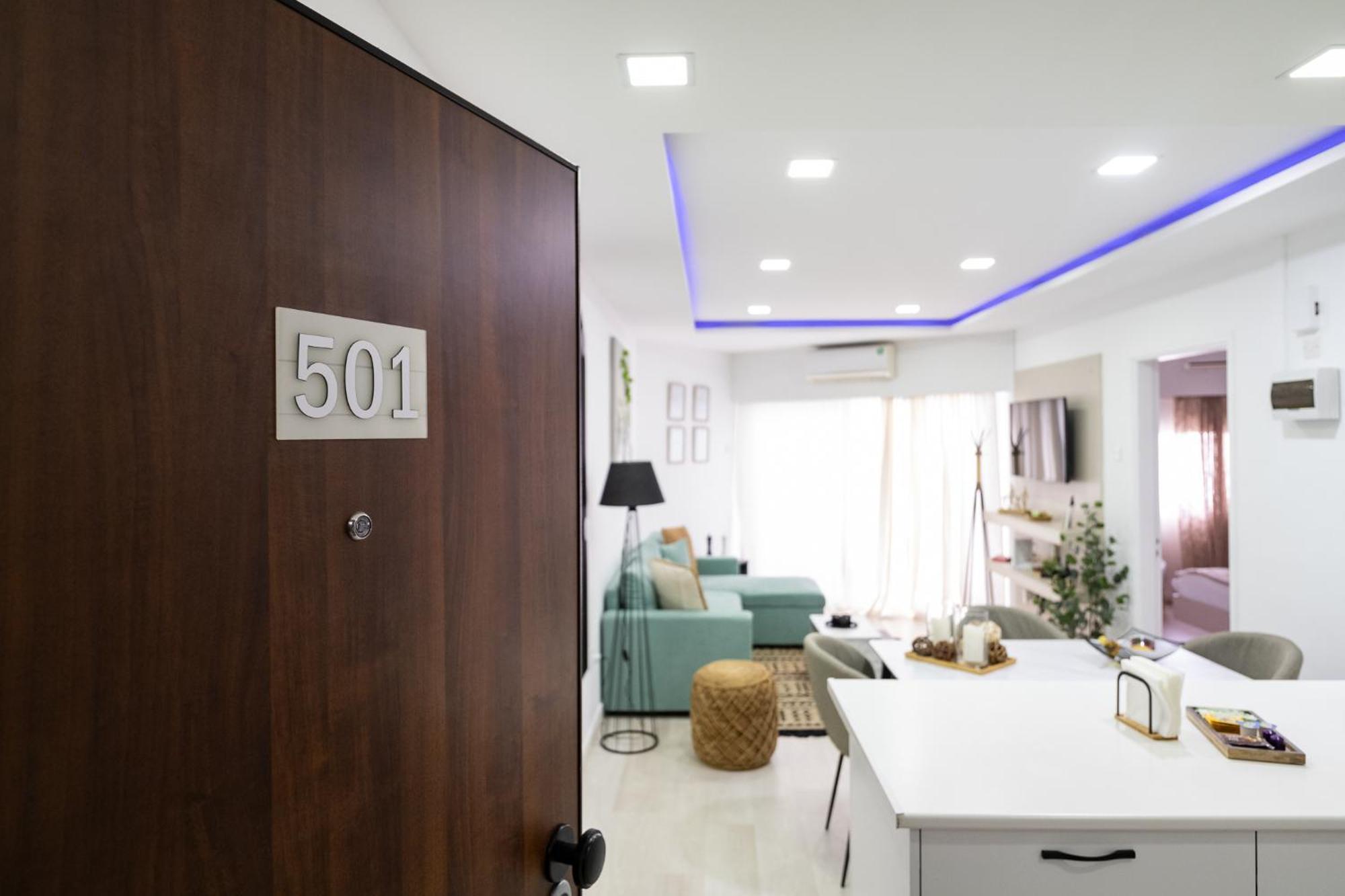 Apartment Lazuli & Pool 501 Larnaca