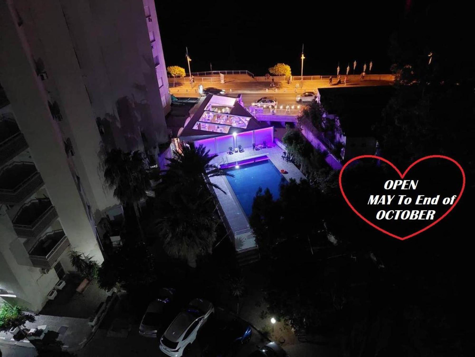 Lazuli & Pool 501 Larnaca