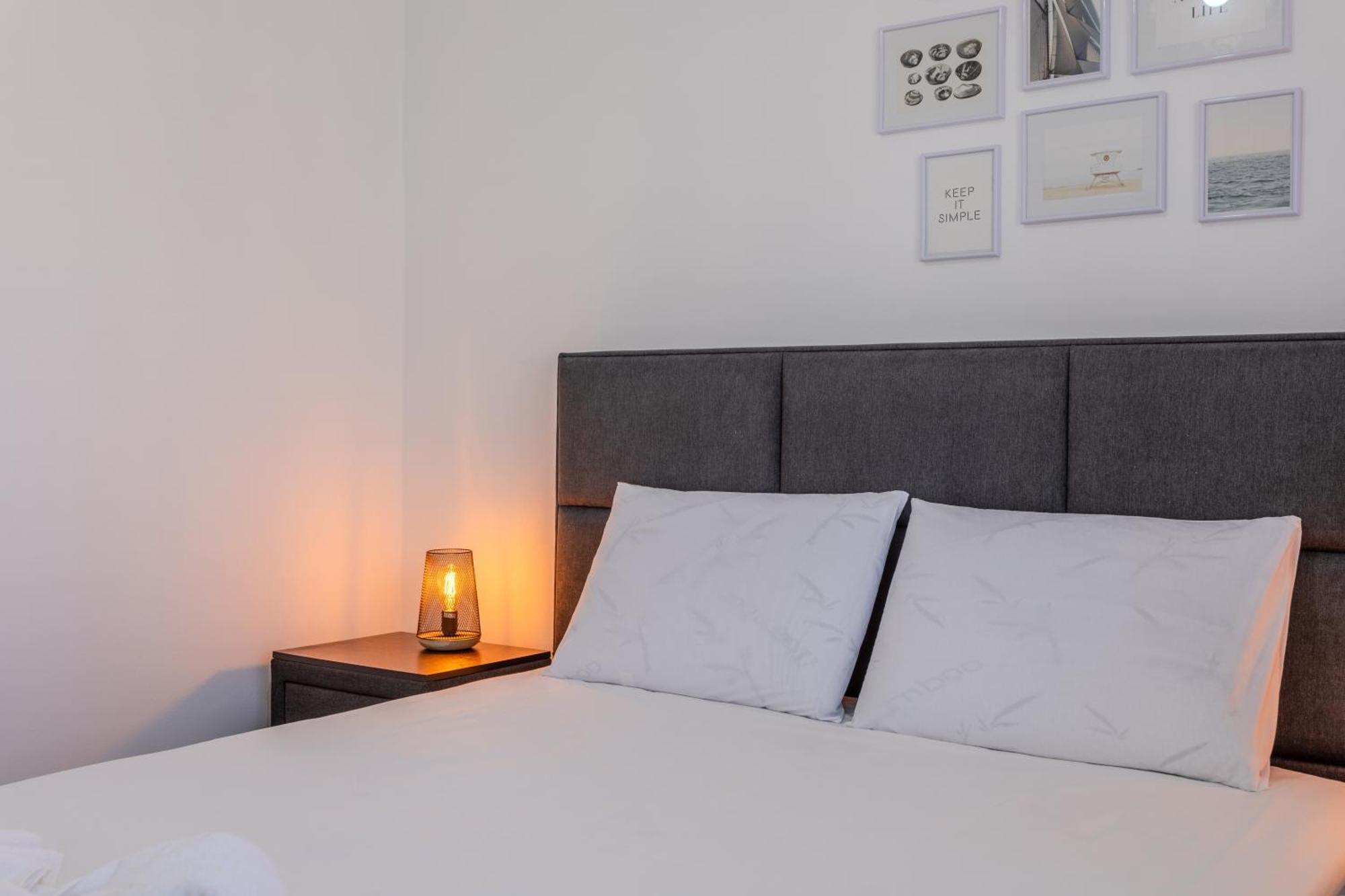 H&o Sunset Gold Apartment Paphos