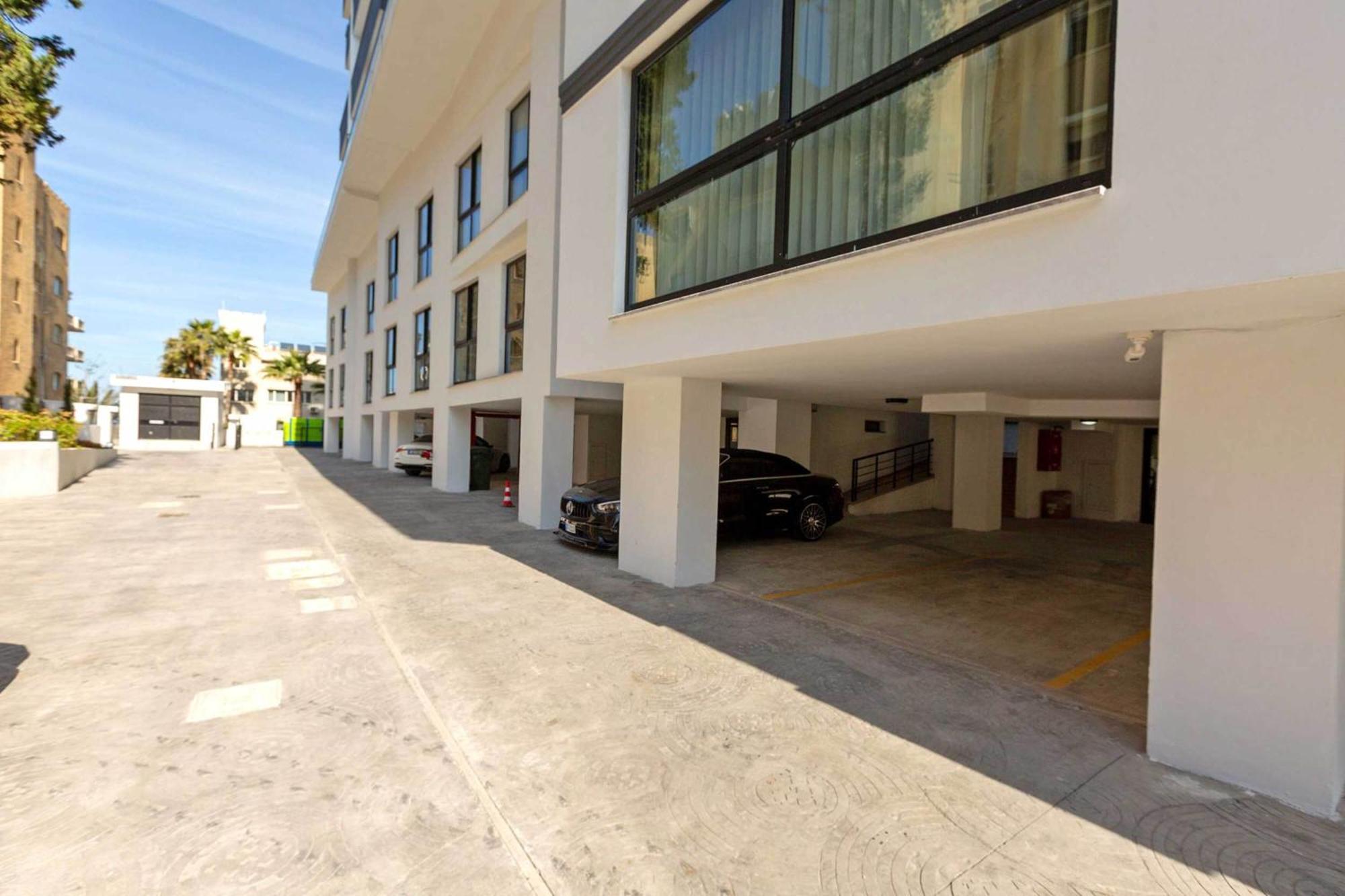 Luxury 2-bed In Kyrenia With Shared Pool