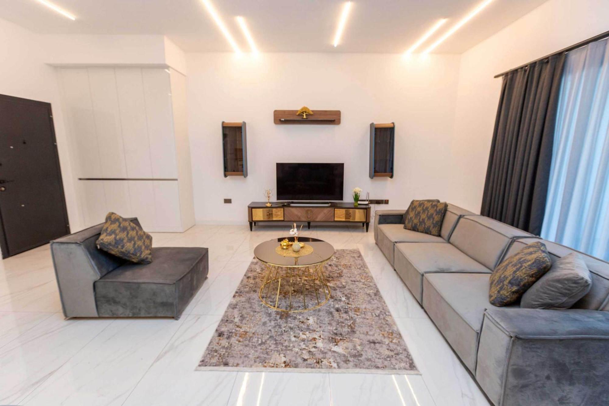 Luxury 3-bed With Private Pool & Sea Views In Kyrenia Kyrenia (Northern Cyprus)