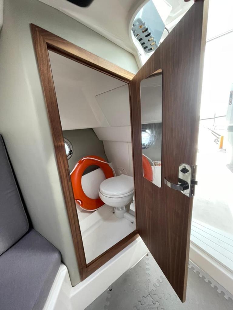 Lavelia Boat Botel *