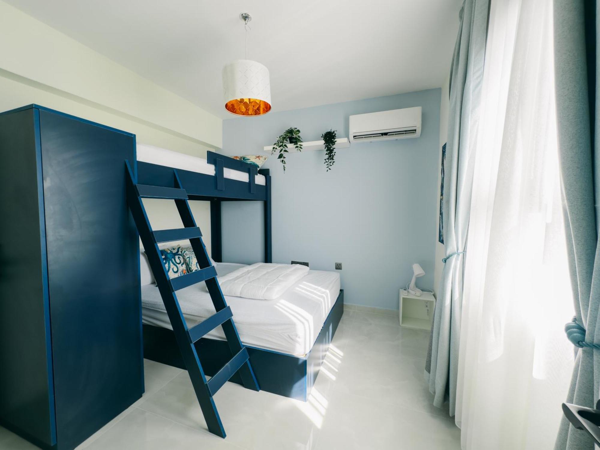 Apartment Caesar 2 Bedroom Home, Long Beach, Iskele, North Cyprus Paralimni