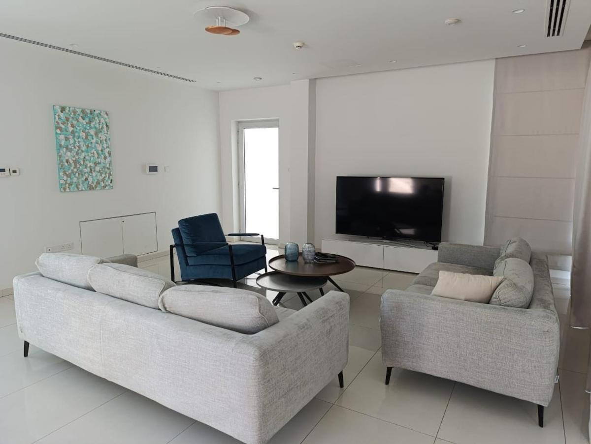 Beachfront Luxury Idania * Agia Napa