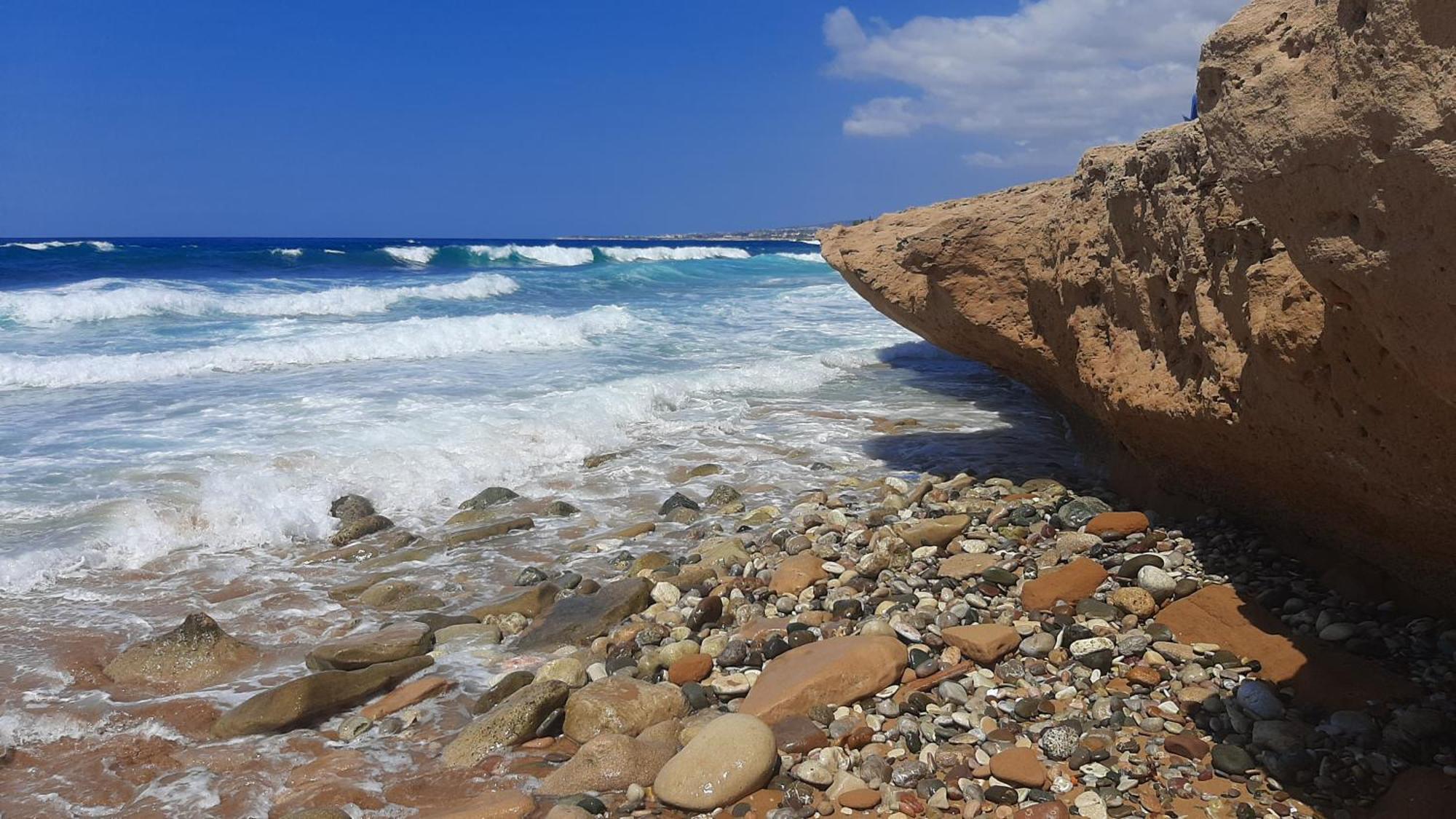 Villa Holiday: Seafront Retreat With Pool In Paphos *