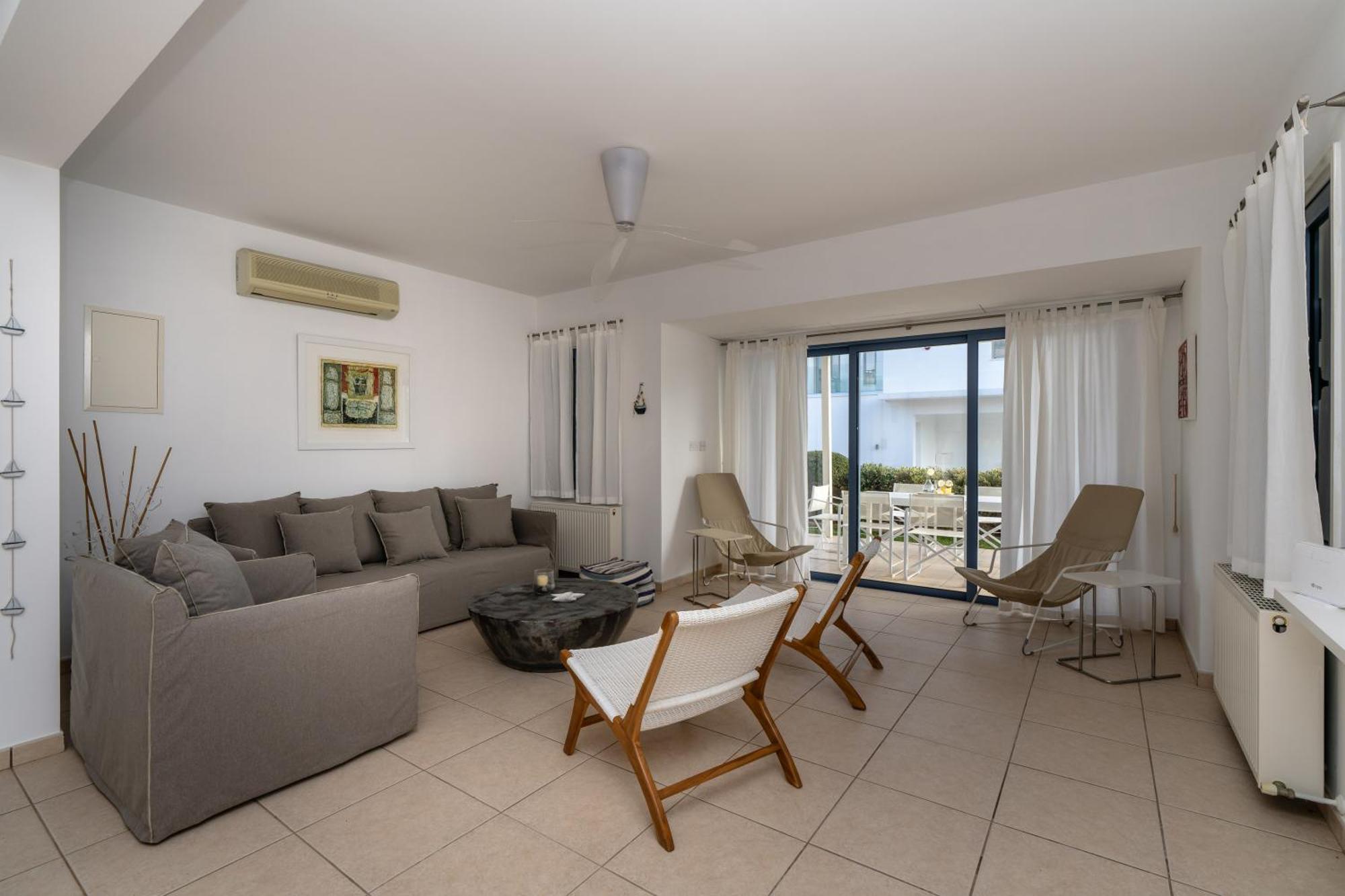 Villa Niki Seaview Dps27