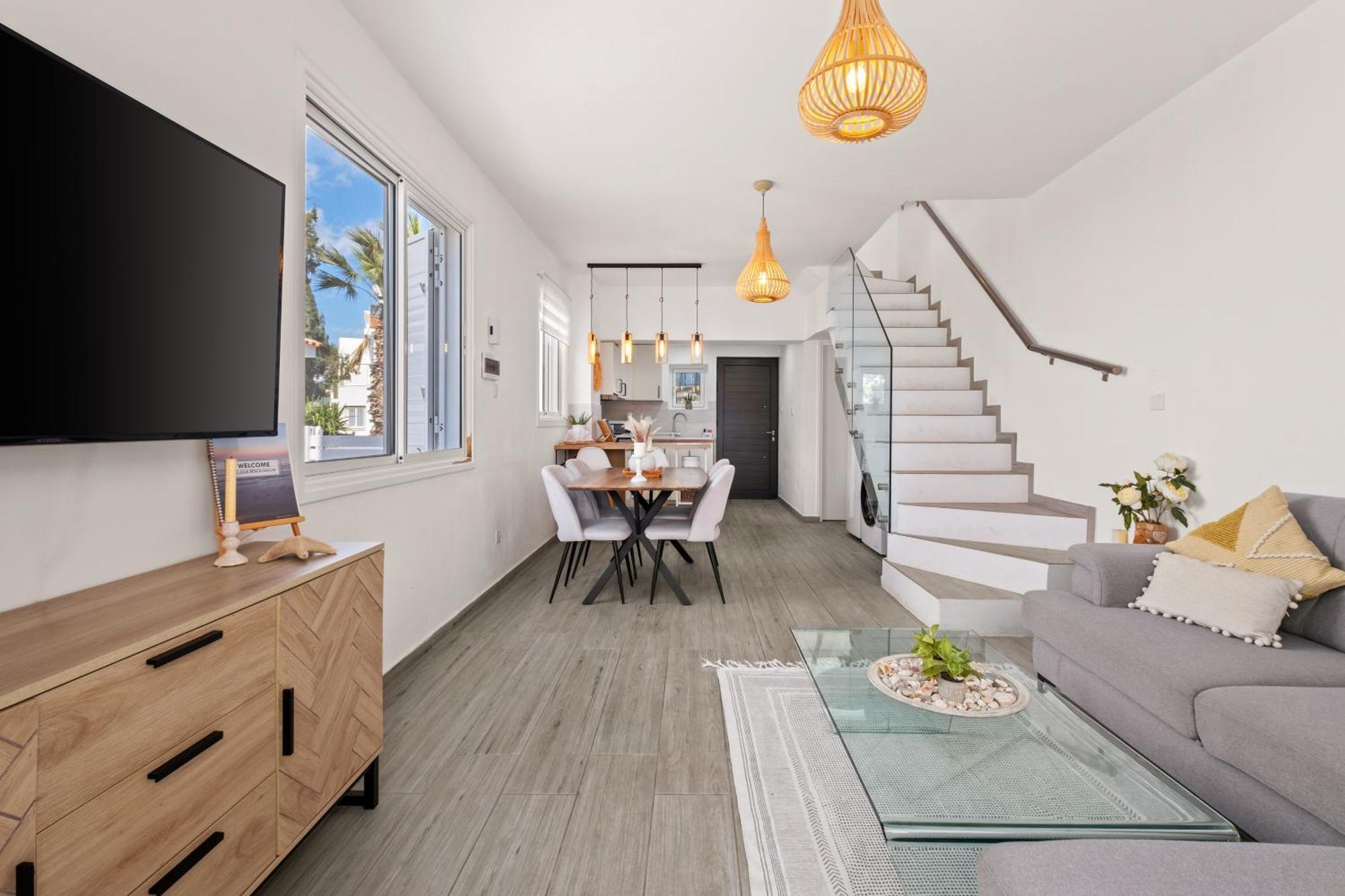 Endless Summer House