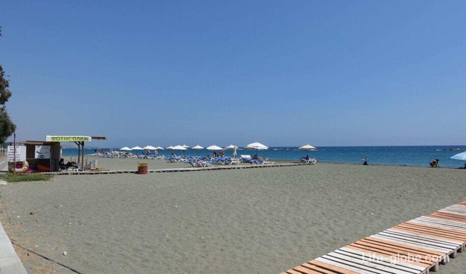 Apartment Athenaeum Beachside By Trulycyprus *