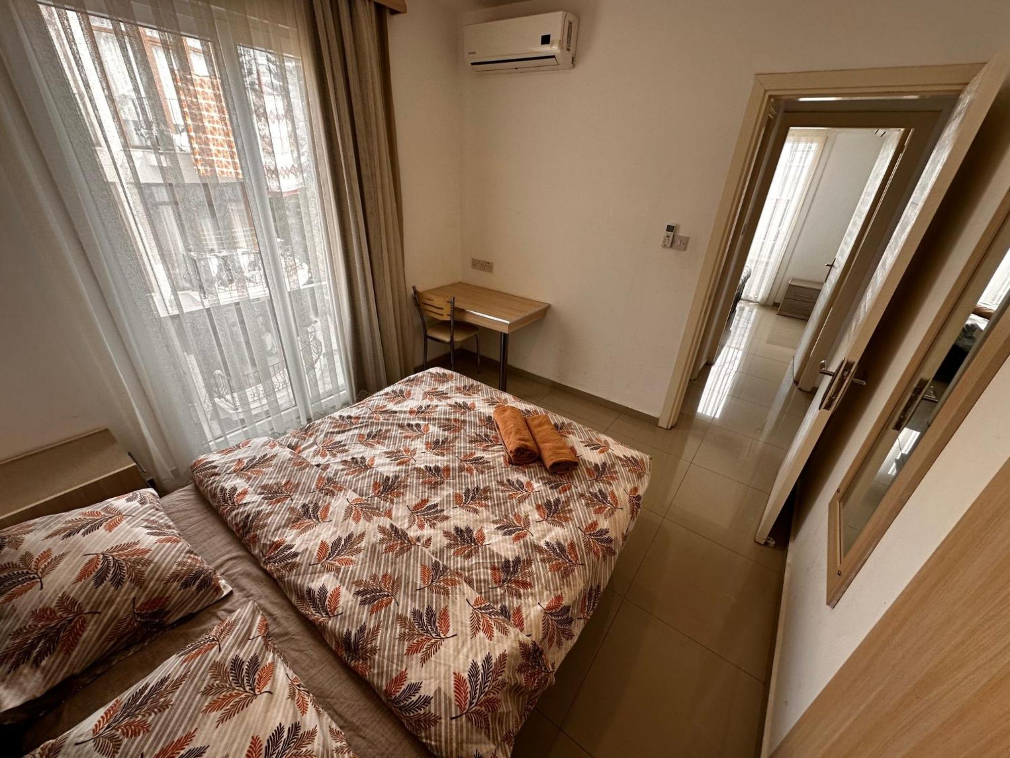 Apartment Kyrenia Center, 2 Bedroom, 1 Living Room, Residential Kyrenia (Northern Cyprus)