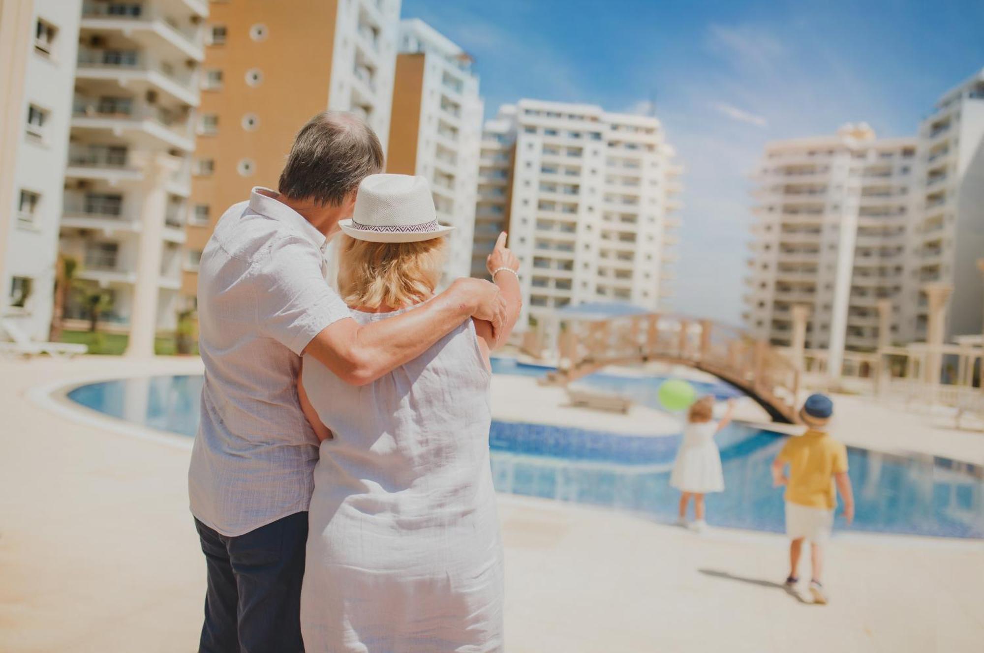 Ground Garden & Pool View Spacious At Caesar & * Famagusta (Northern Cyprus)