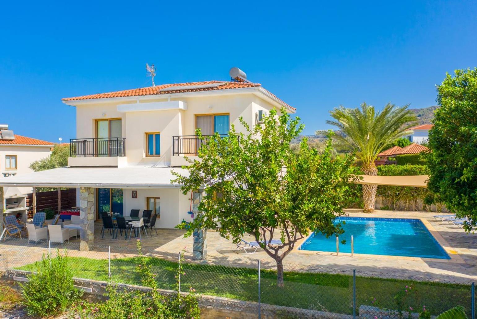 Sunset Villa *