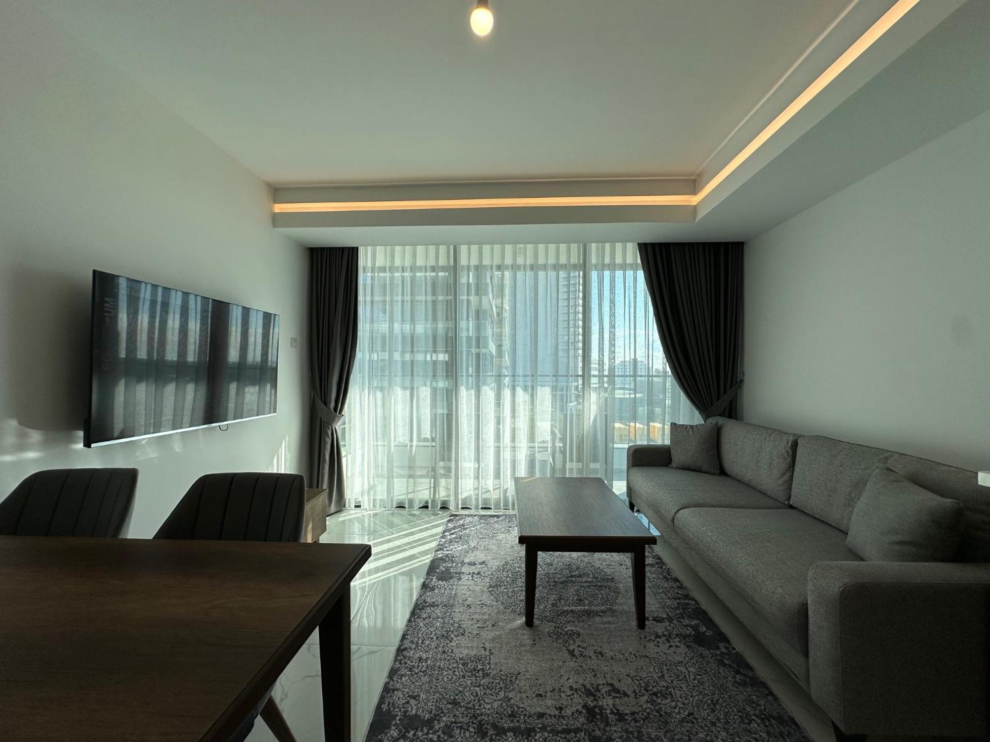 Grand Sapphire Luxury By Myguest Cyprus Apartment