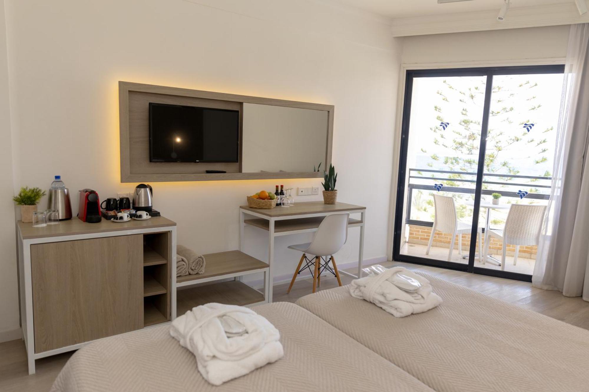 Venus Hotel 5*