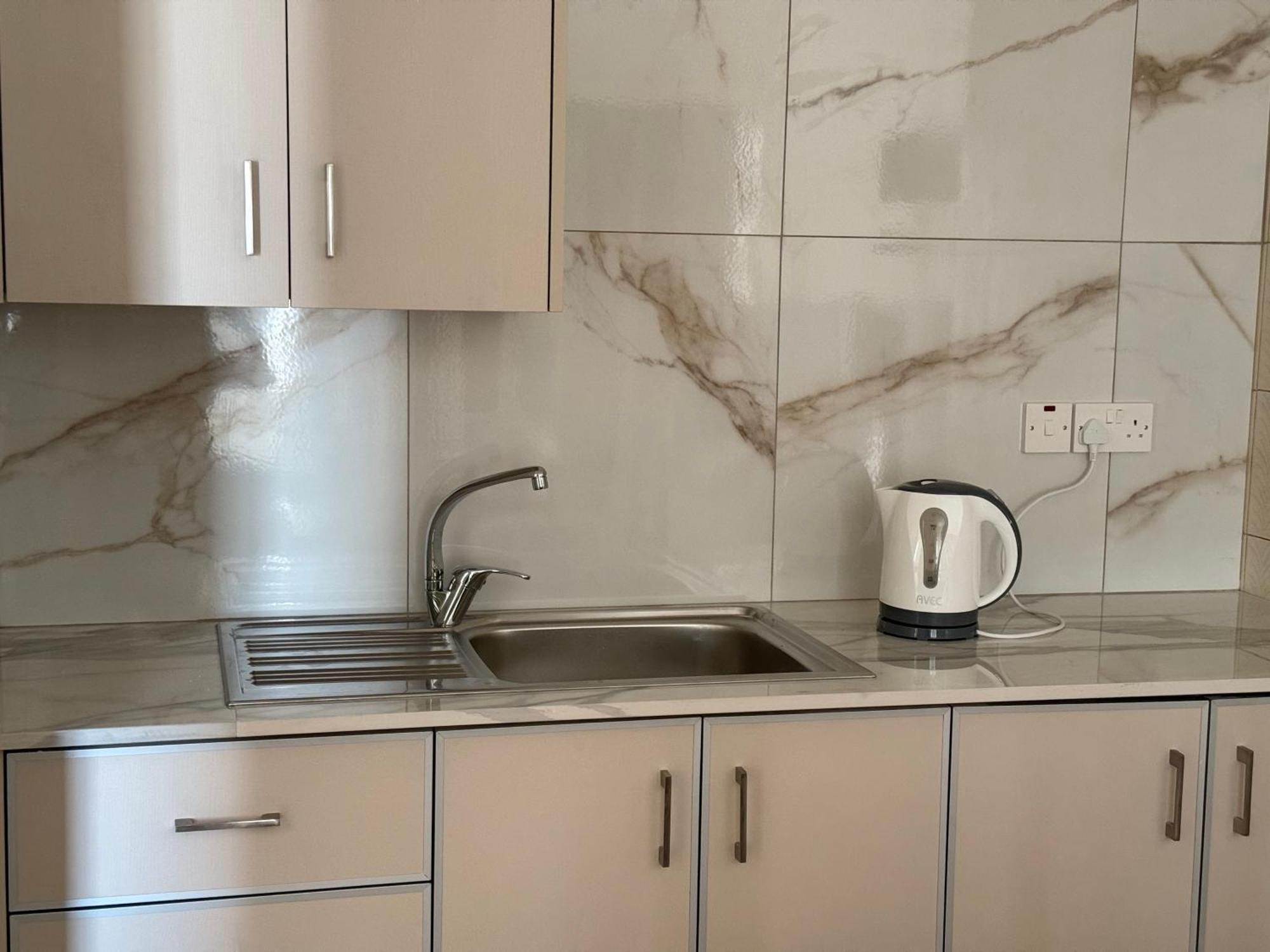 Terpsithea Apartment *