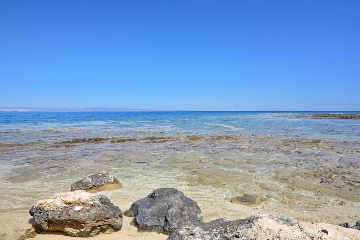 Villa Seaview Luxury Jacuzzi & Pool! 2 Min