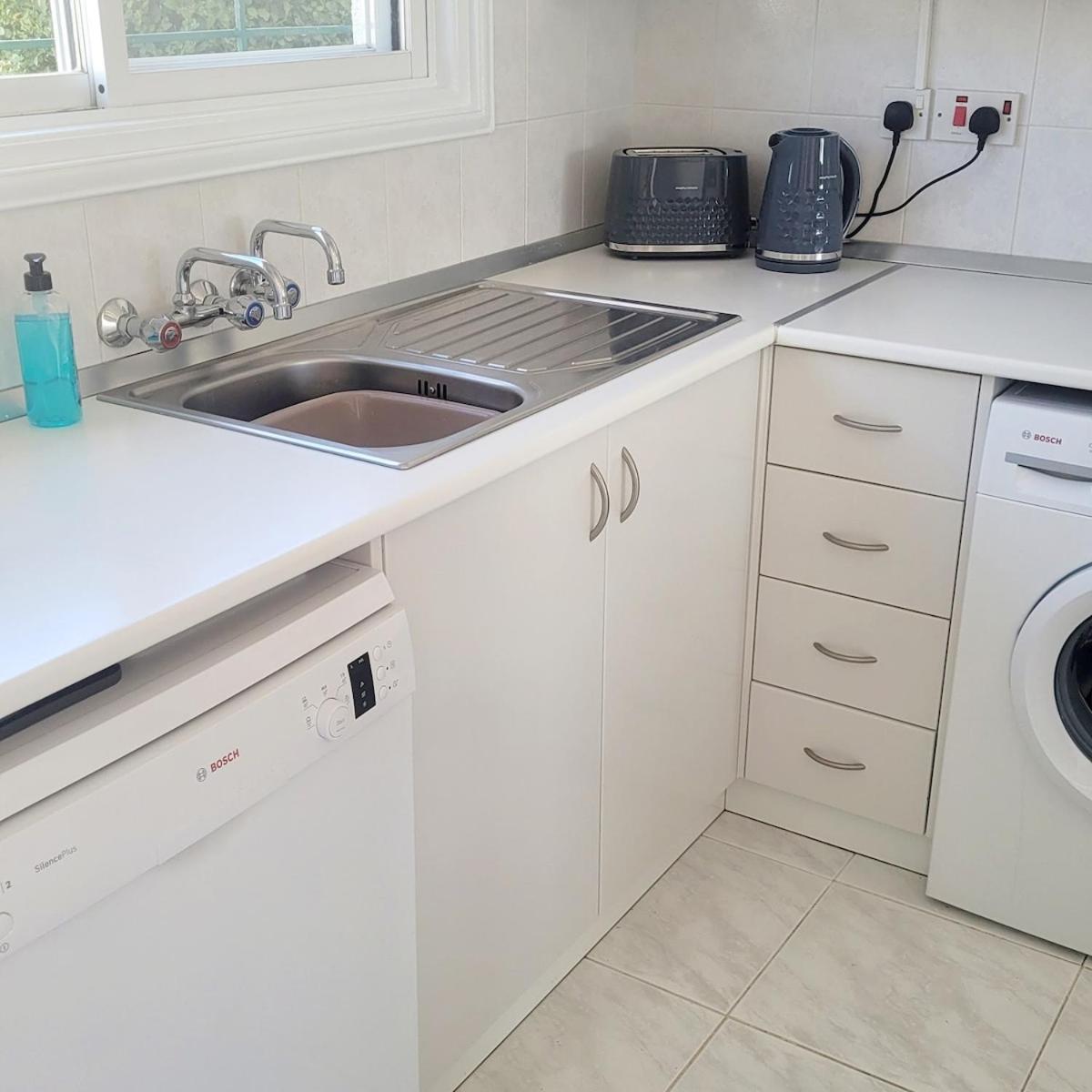 Pj's Apartment, Paphos, Cyprus *