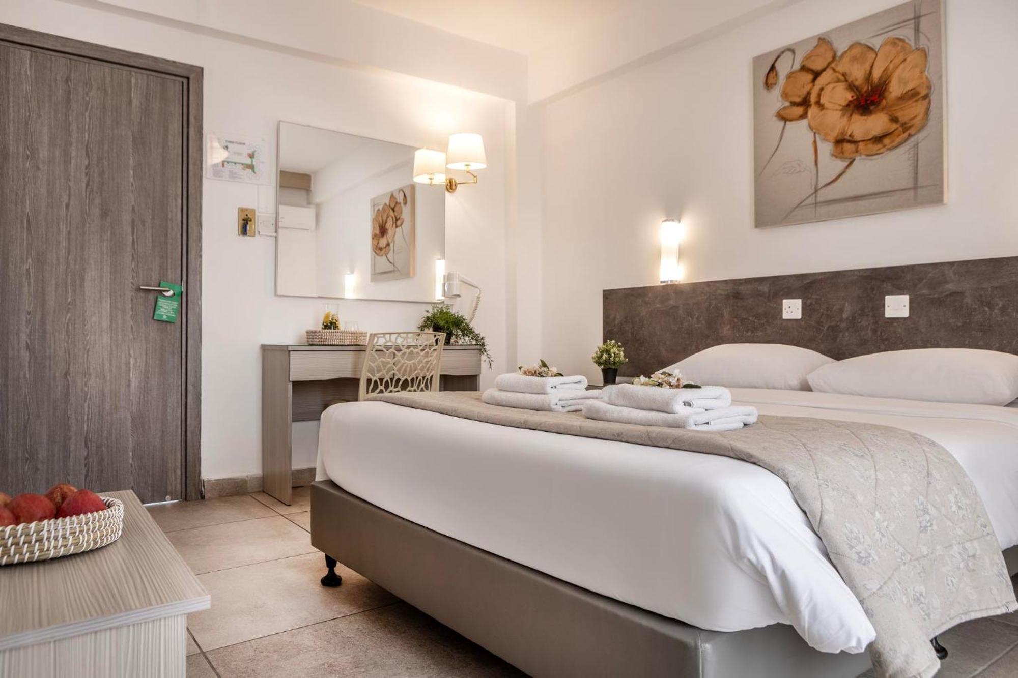 Cactus Hotel Larnaca