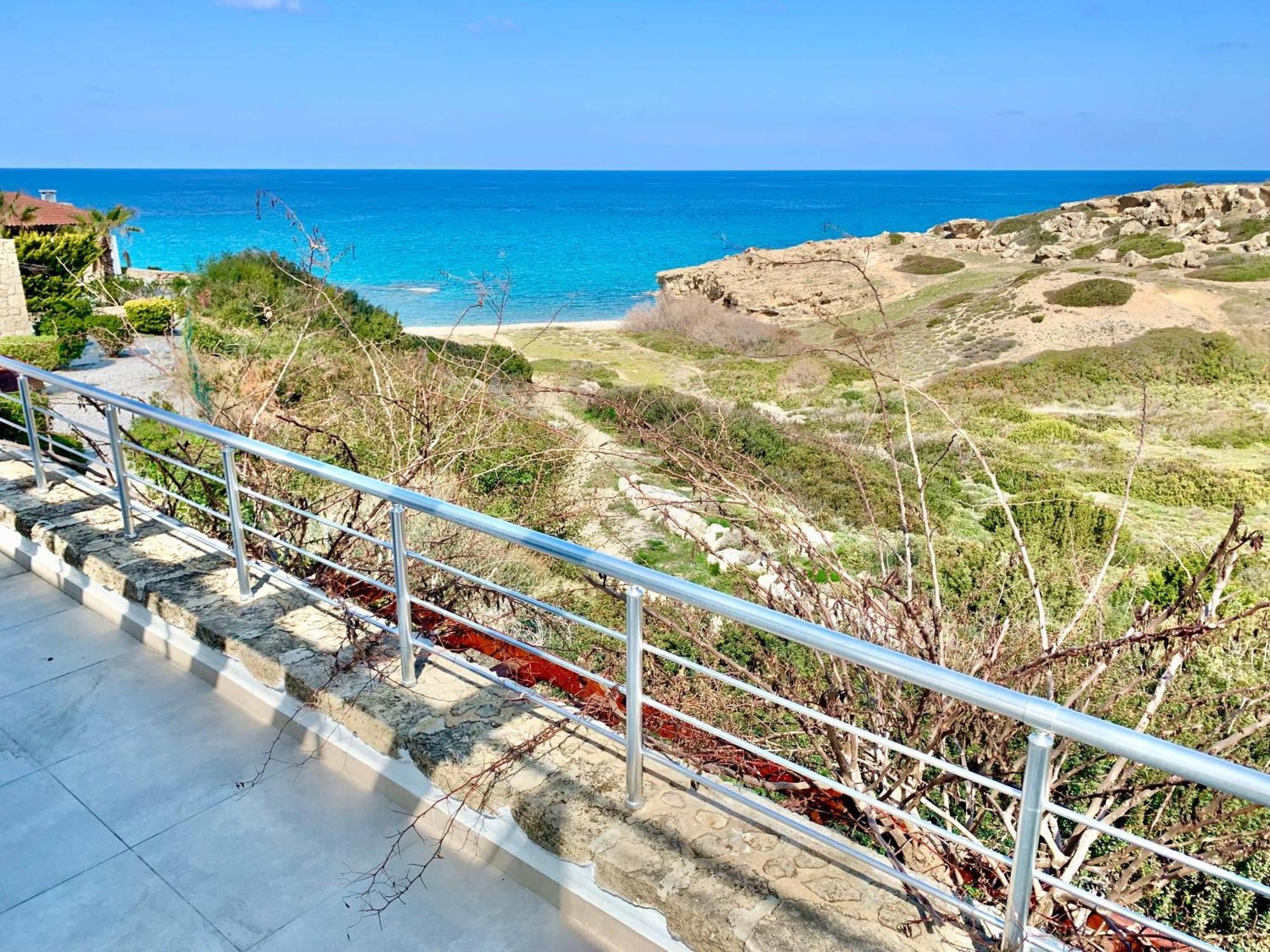 Boho Bay