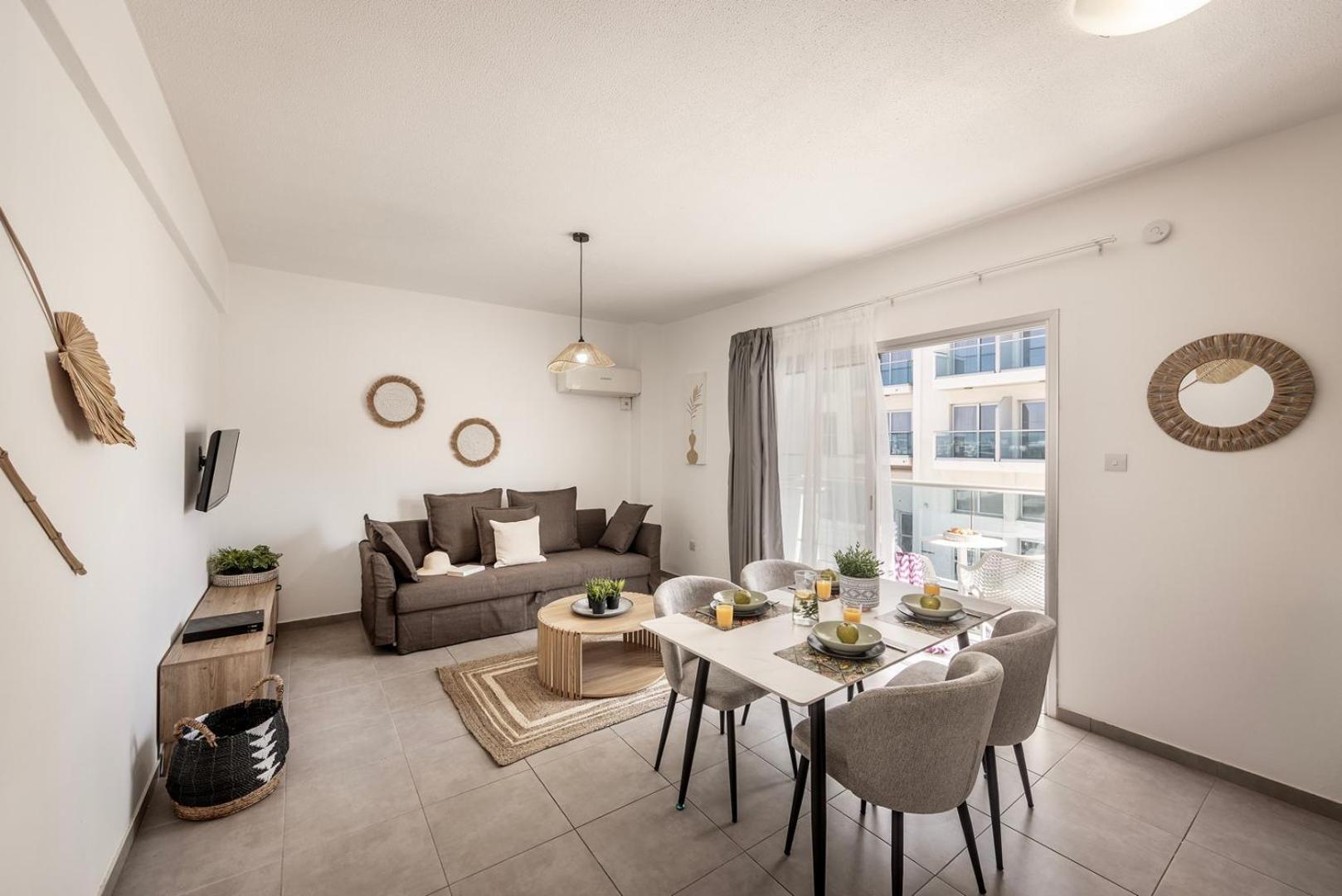 Somantonia Apartment *