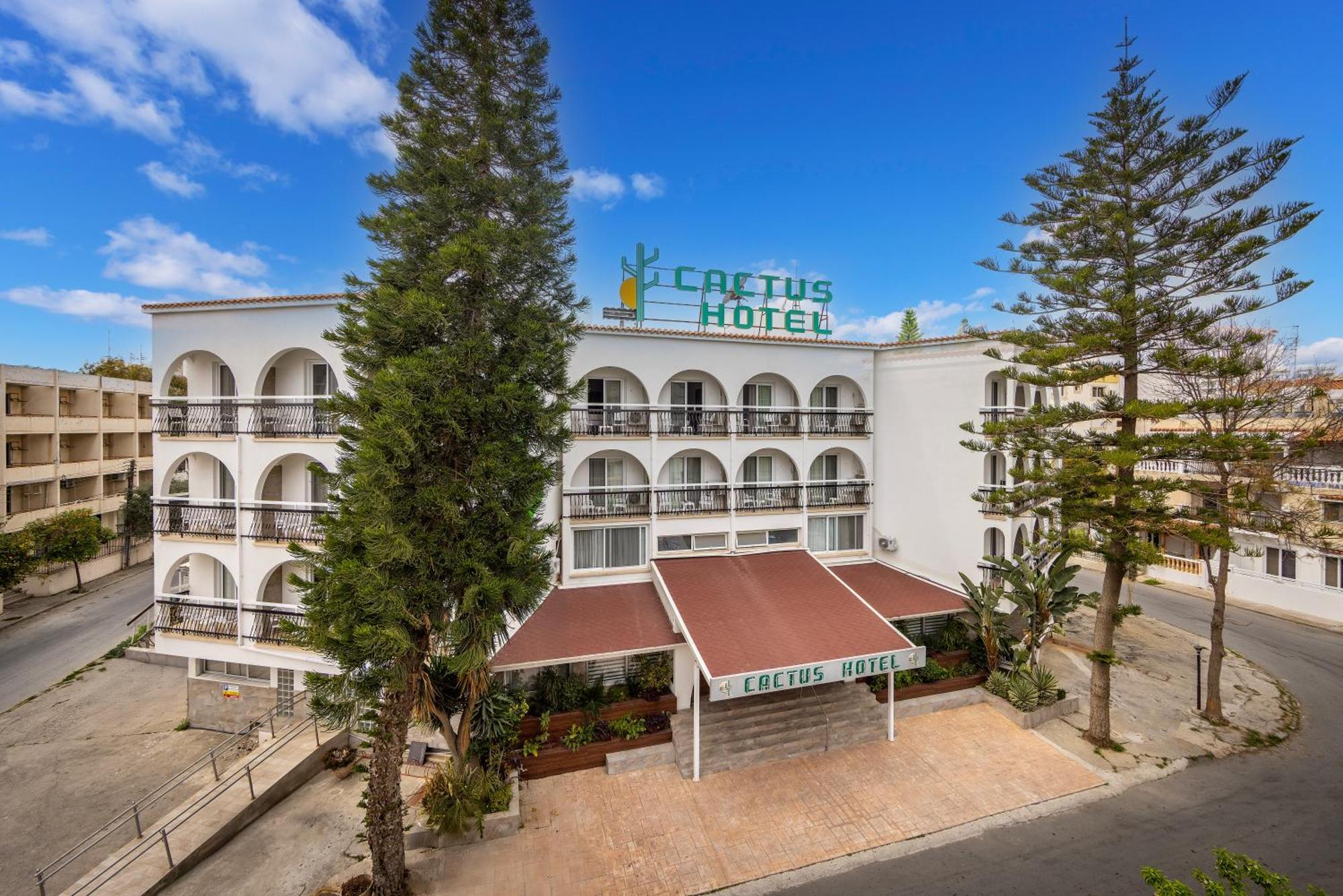Hotel Cactus