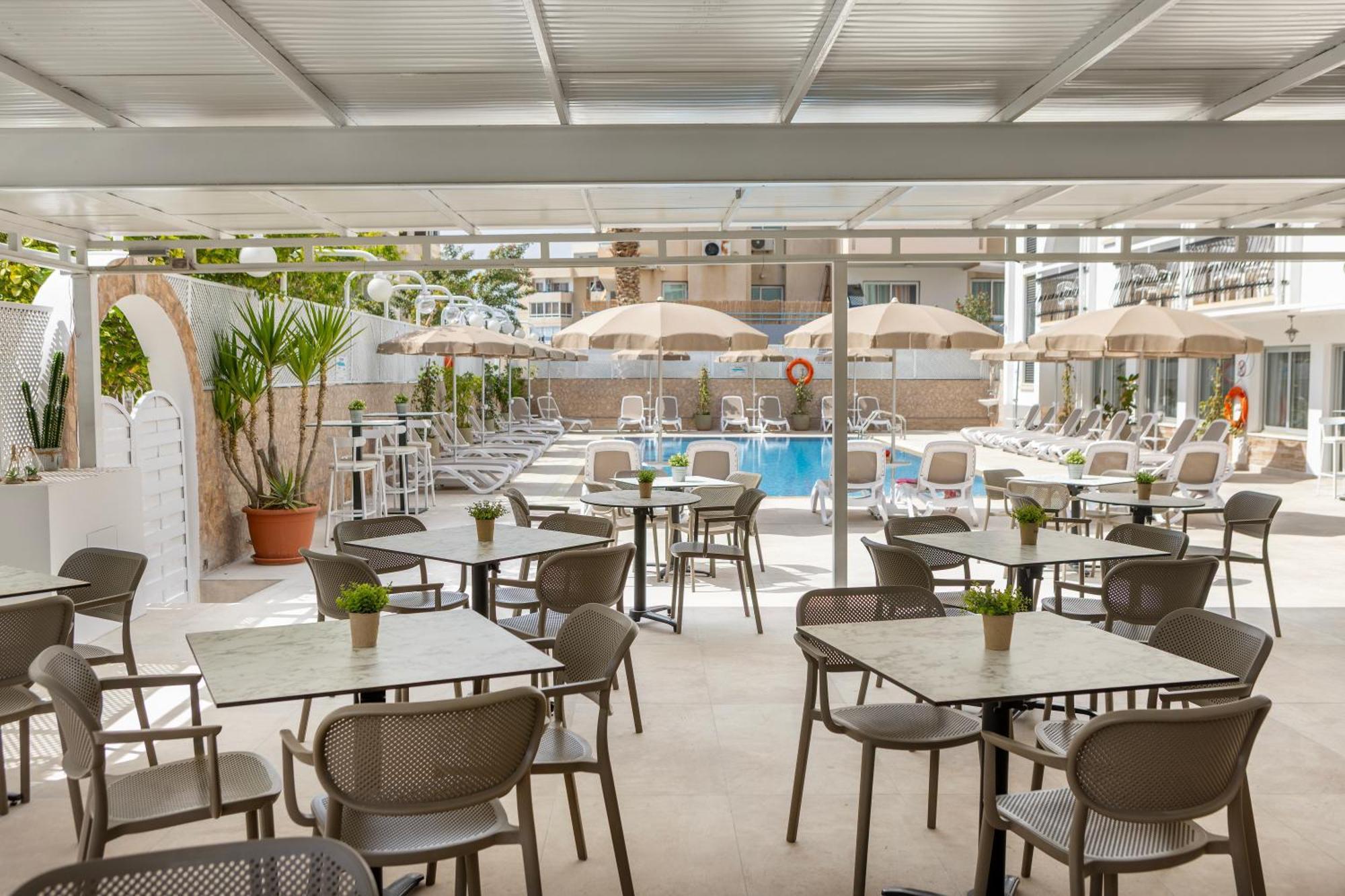 Cactus Hotel