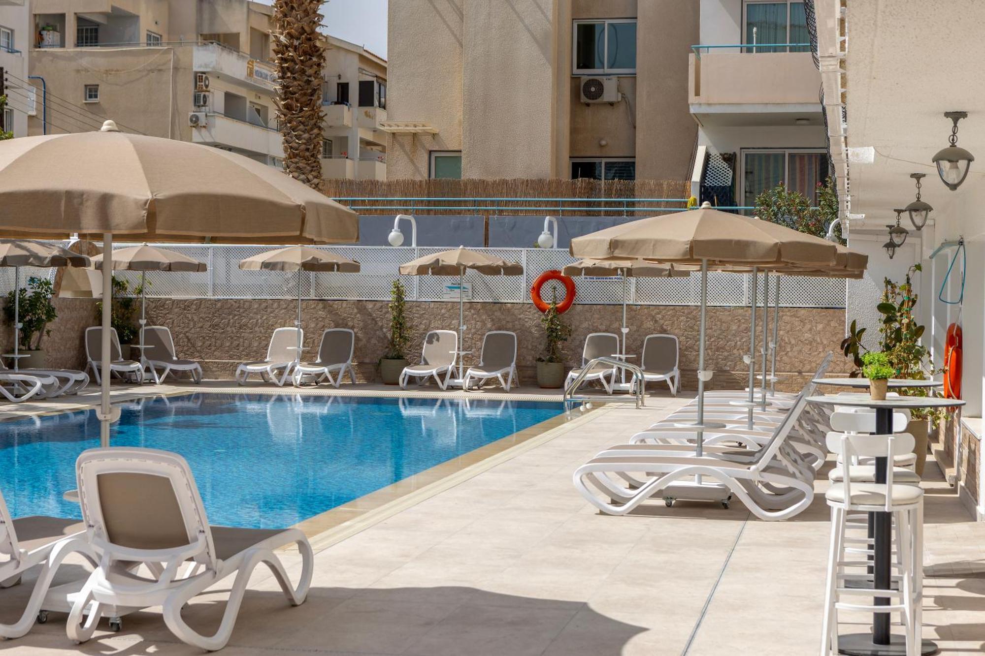 Cactus 2* Larnaca