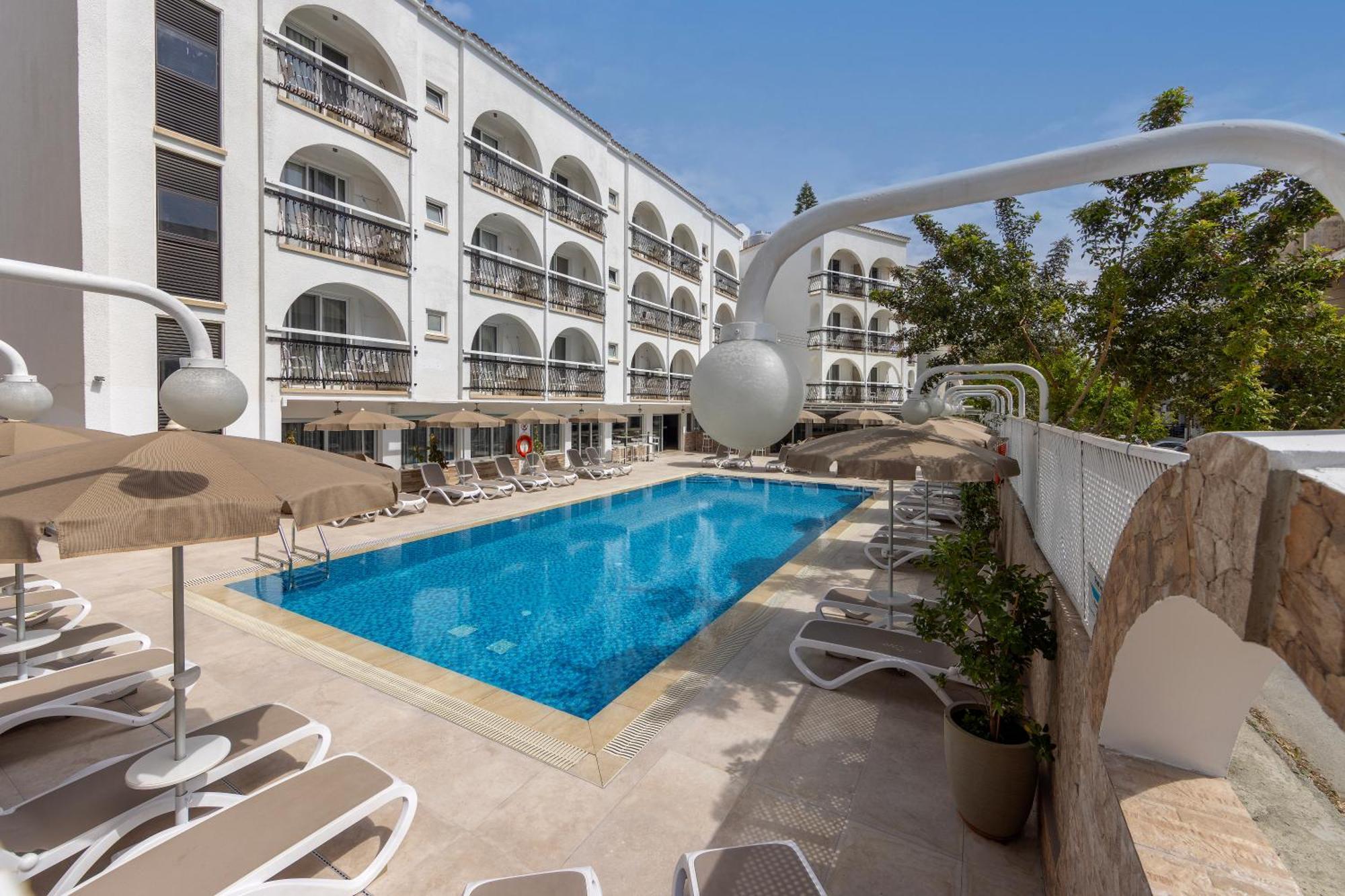 Cactus Hotel Larnaca