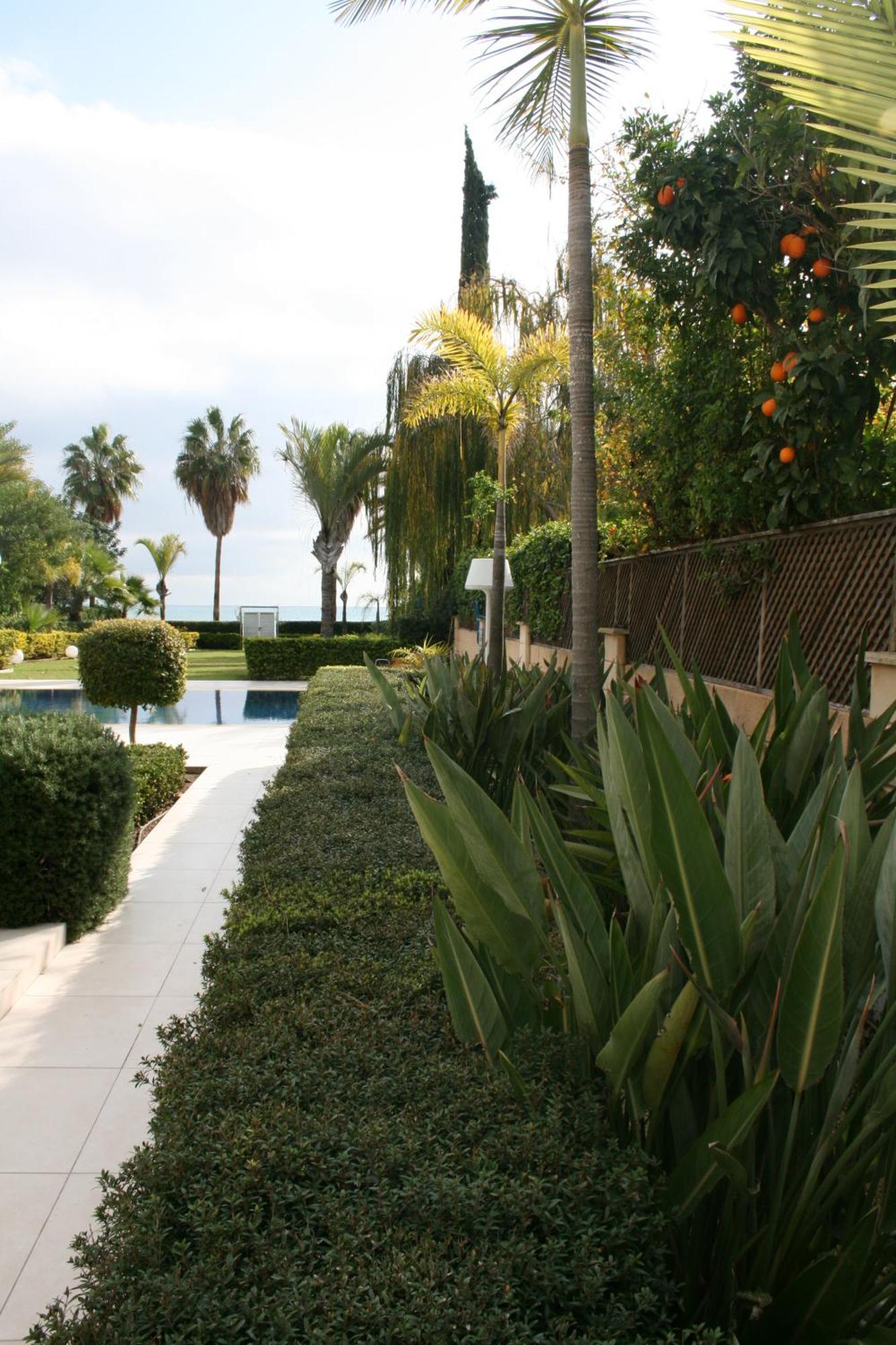 Serenity Mediterranean Villa *