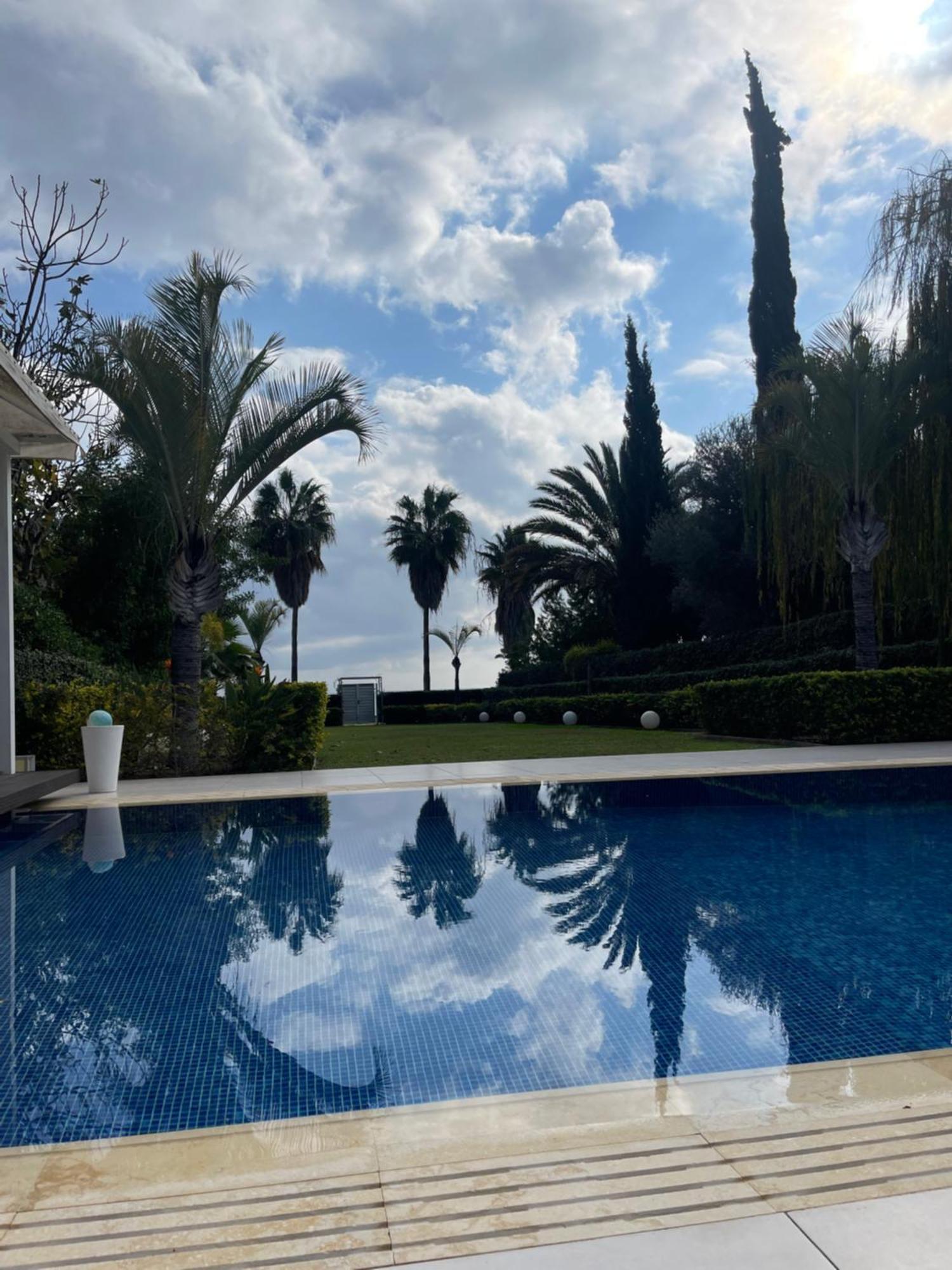 Serenity Mediterranean Villa *