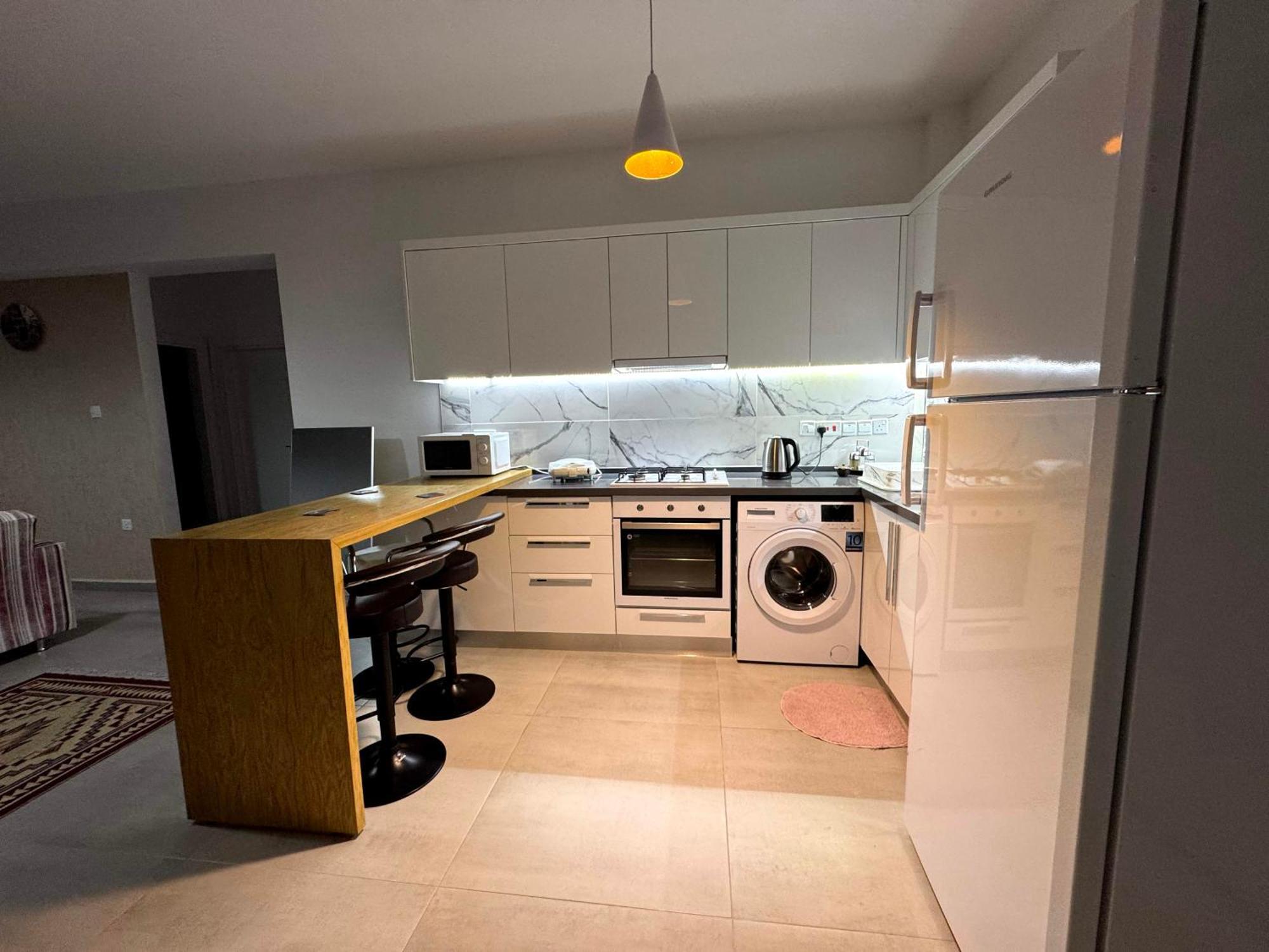 Apartment Flat In Caesar *