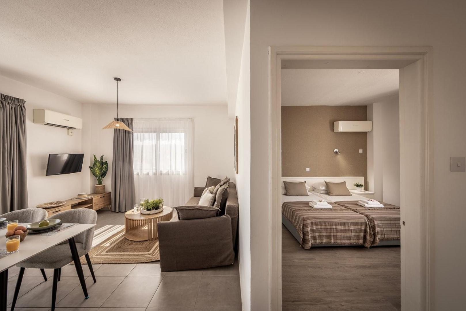 Apartment Somantonia *