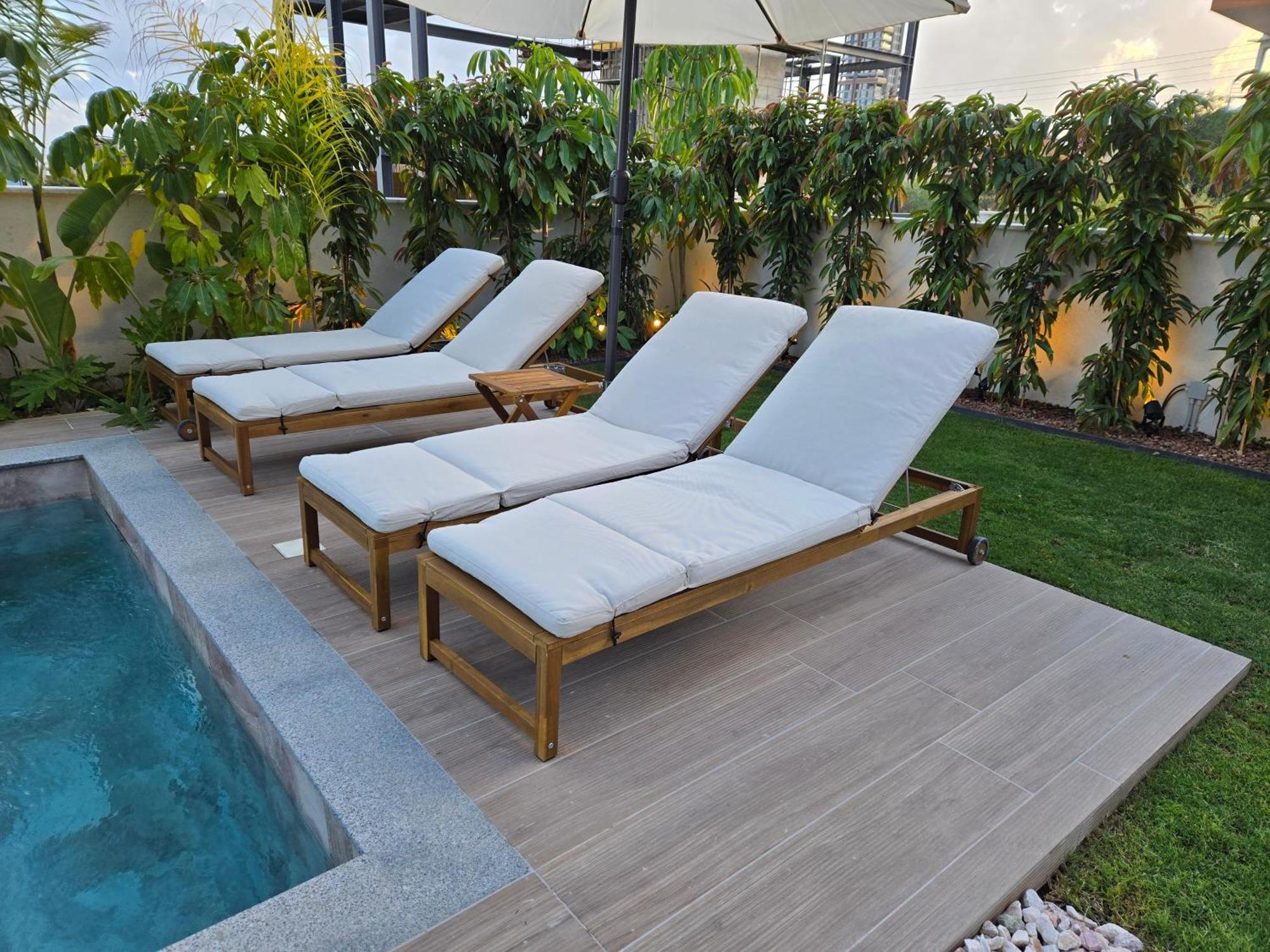 Tg New Luxury Private Resort Villas - Heated Salty Swimming Pool, Outdoor Jacuzzi, Sauna, Exotic Garden Pousada *