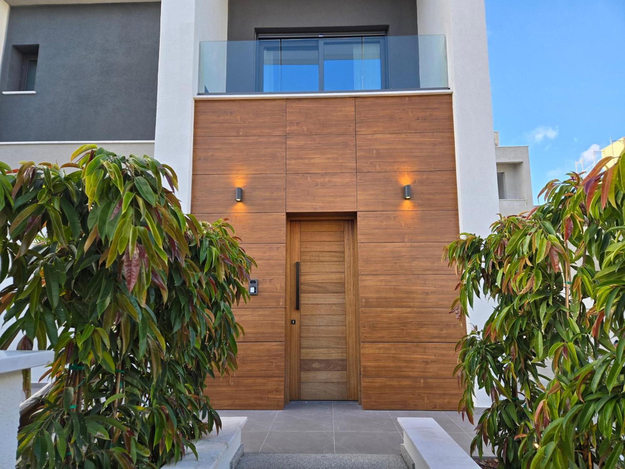 Pousada Tg New Luxury Private Resort Villas - Heated Salty Swimming Pool, Outdoor Jacuzzi, Sauna, Exotic Garden Limassol