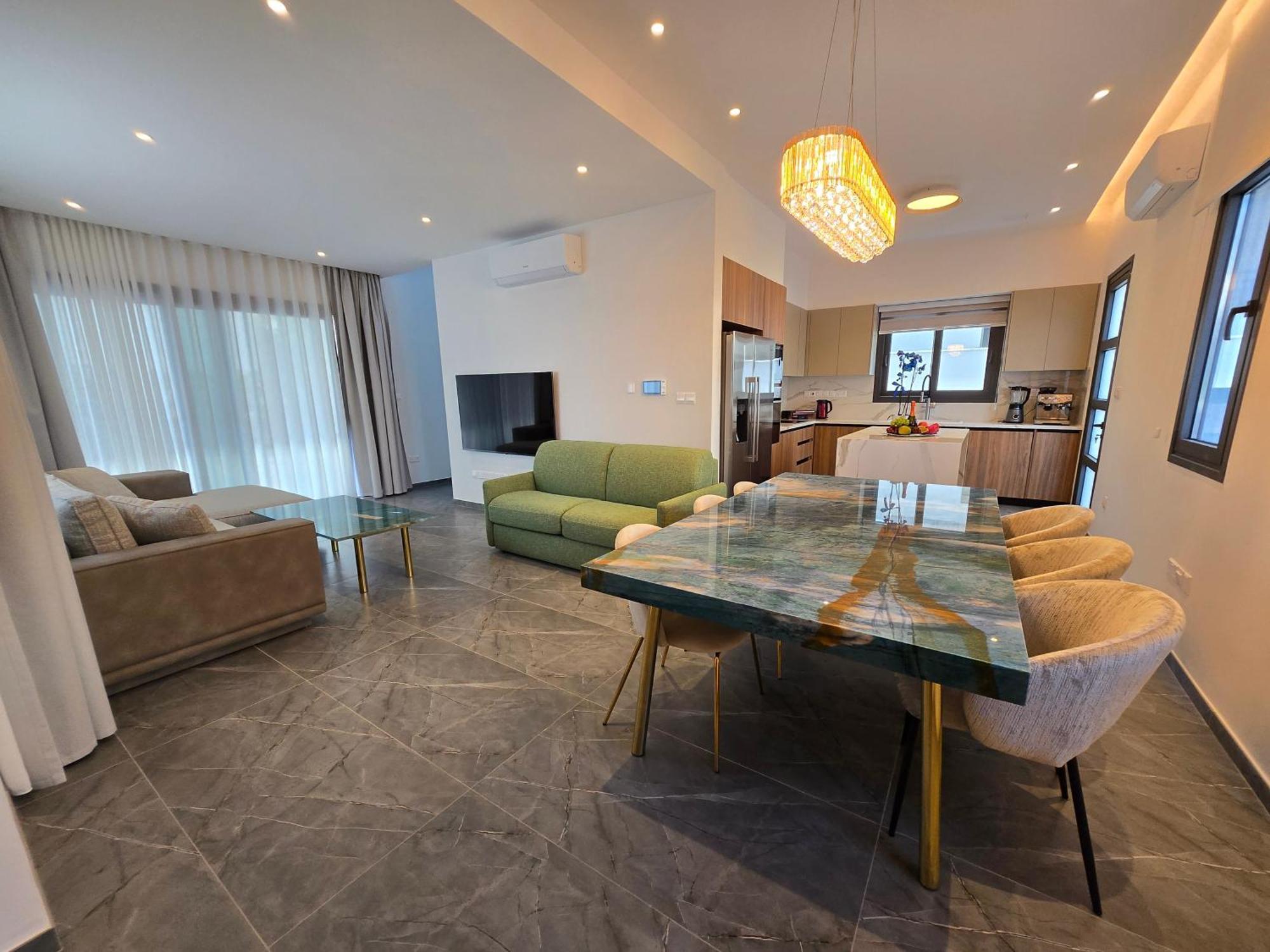 Pousada Tg New Luxury Private Resort Villas - Heated Salty Swimming Pool, Outdoor Jacuzzi, Sauna, Exotic Garden Limassol