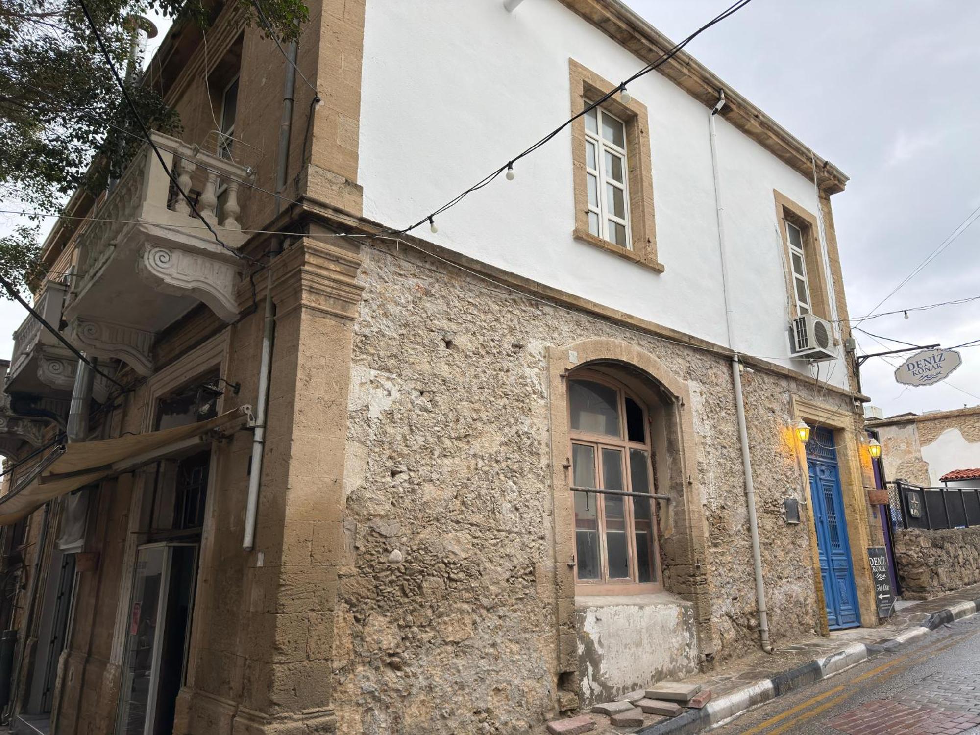 Deniz Boutique Botel Kyrenia (Northern Cyprus)