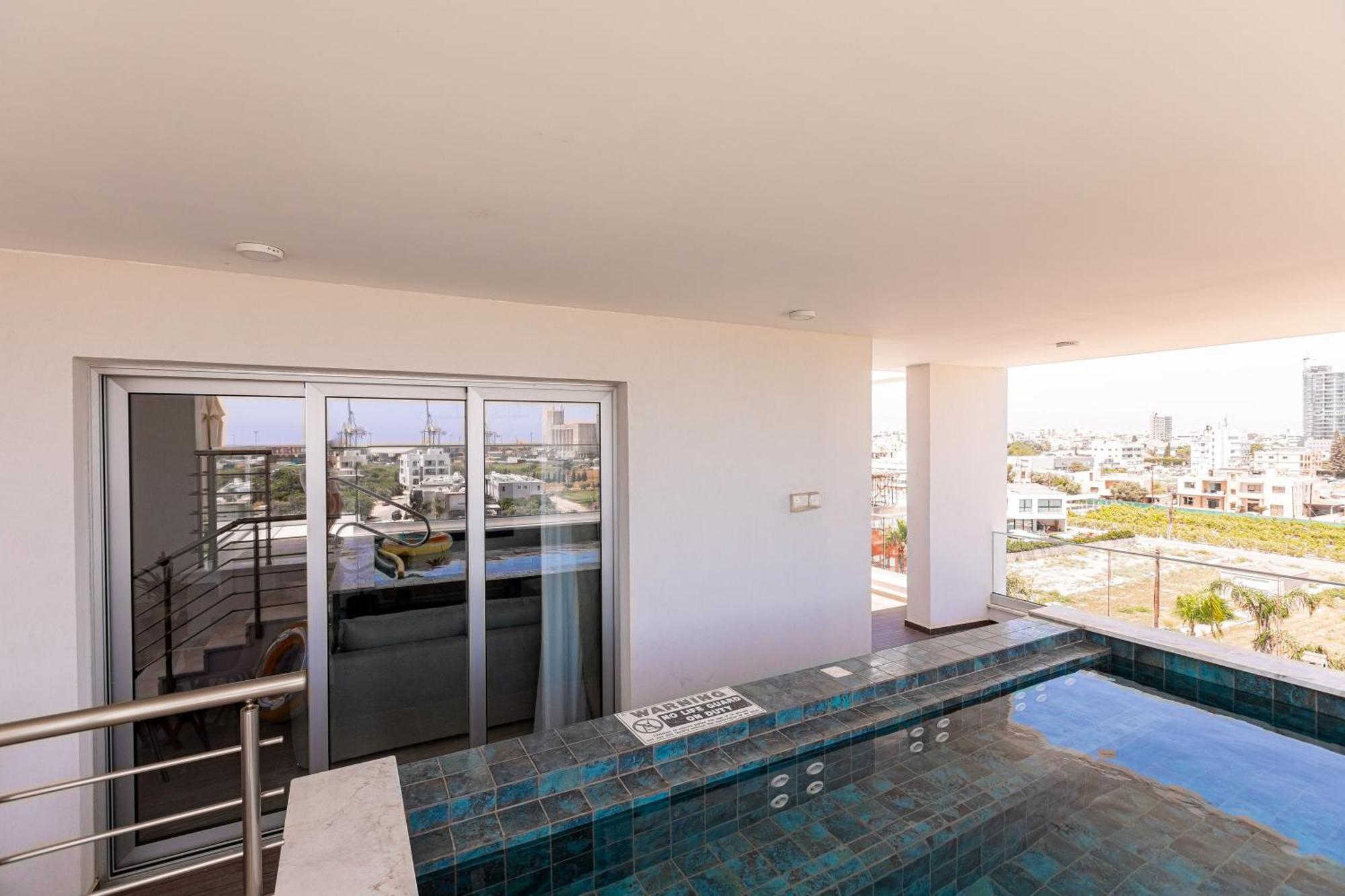 Appartement Yamas Sunny Pool Penthouse Families & Couples Only *