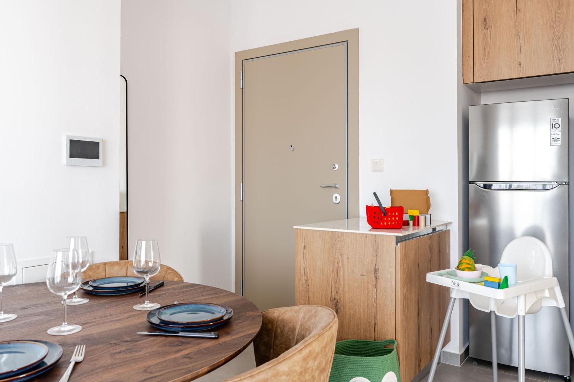 Yamas Urban Living Zakaki Pool Penthouses & Appartement *