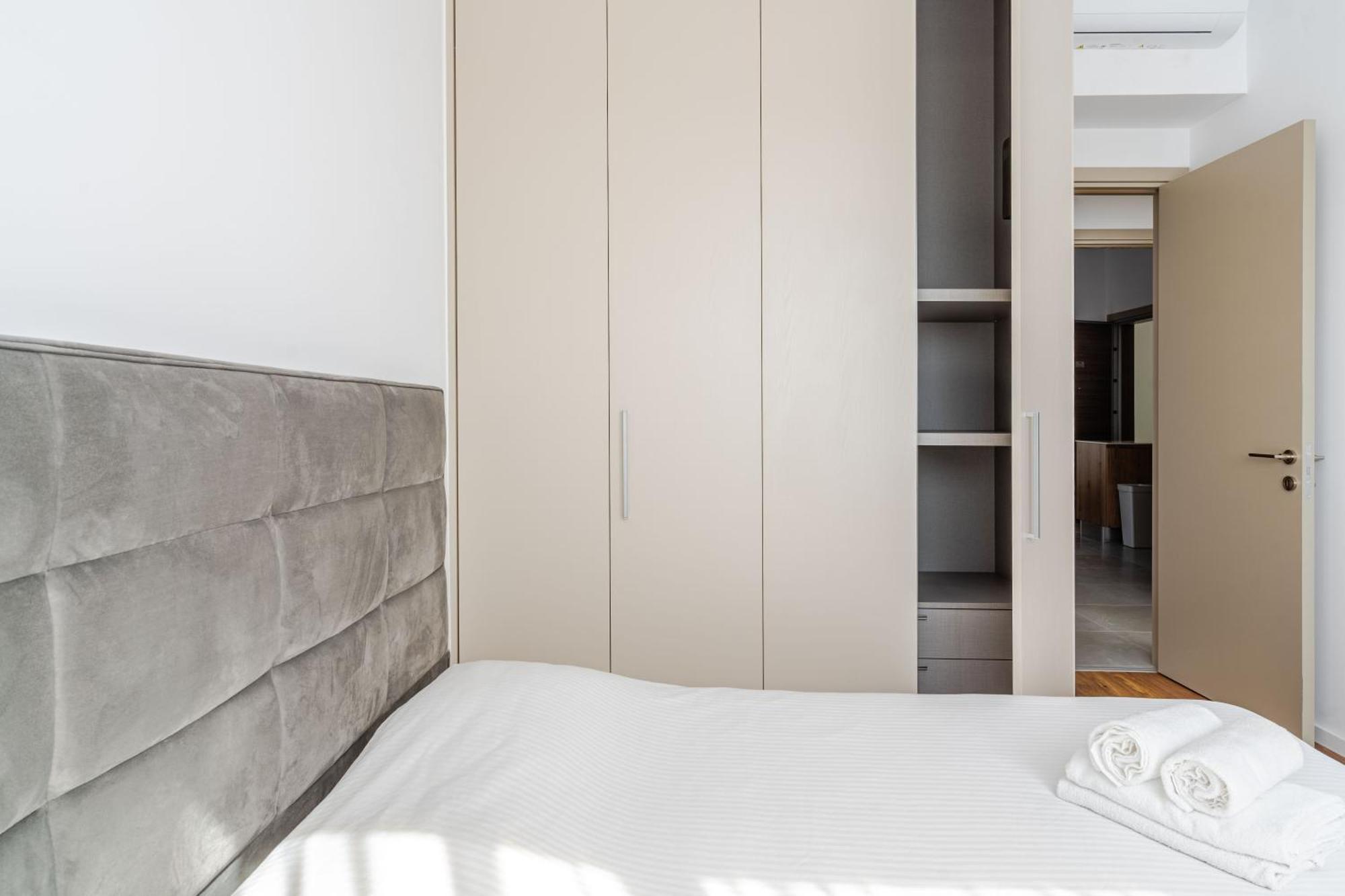 Yamas Urban Living Zakaki Pool Penthouses & Appartement *