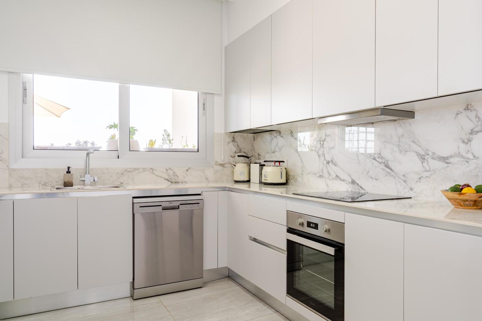 Appartement Yamas Urban Living Zakaki Pool Penthouses &