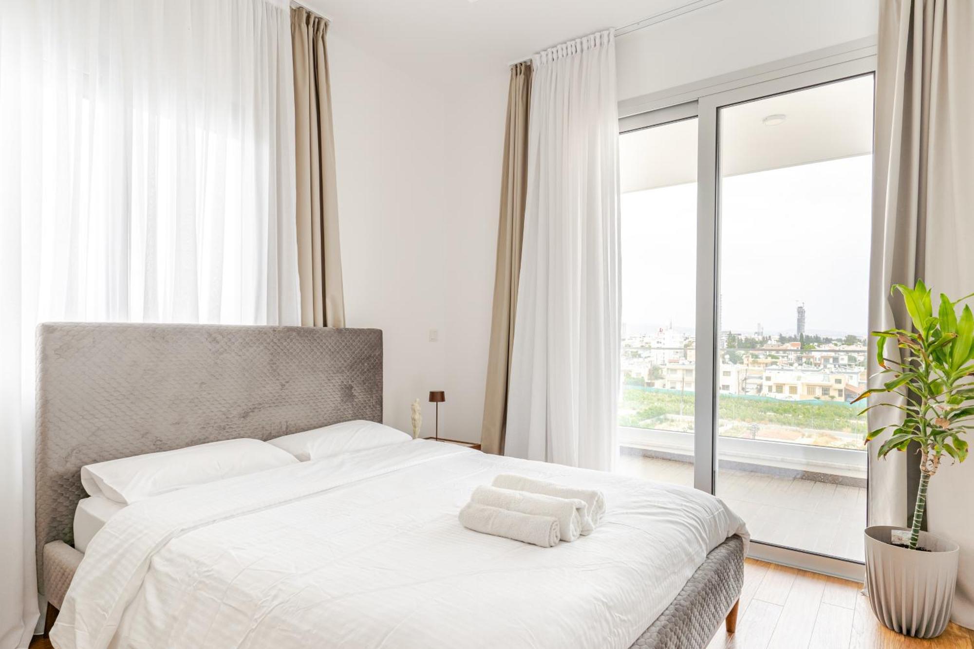 Appartement Yamas Urban Living Zakaki Pool Penthouses &
