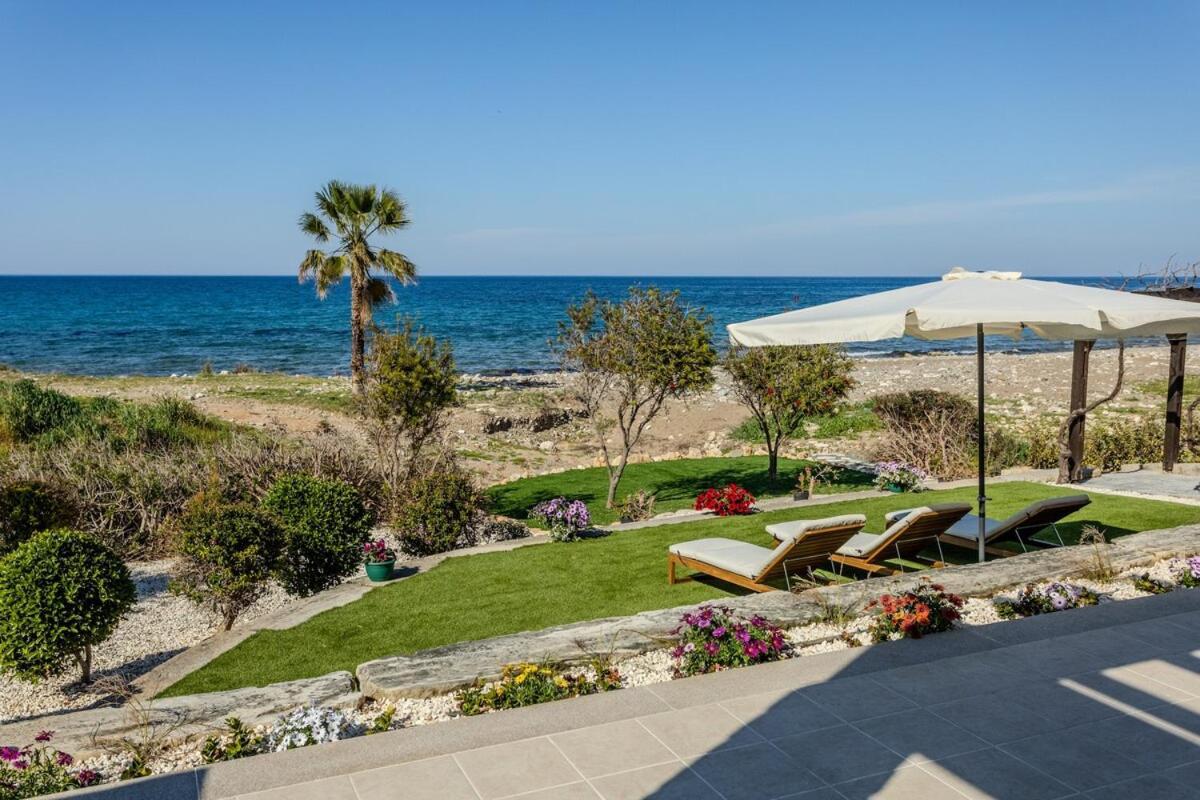 Kallisti & - A Luxury Seaside Retreat Villa *