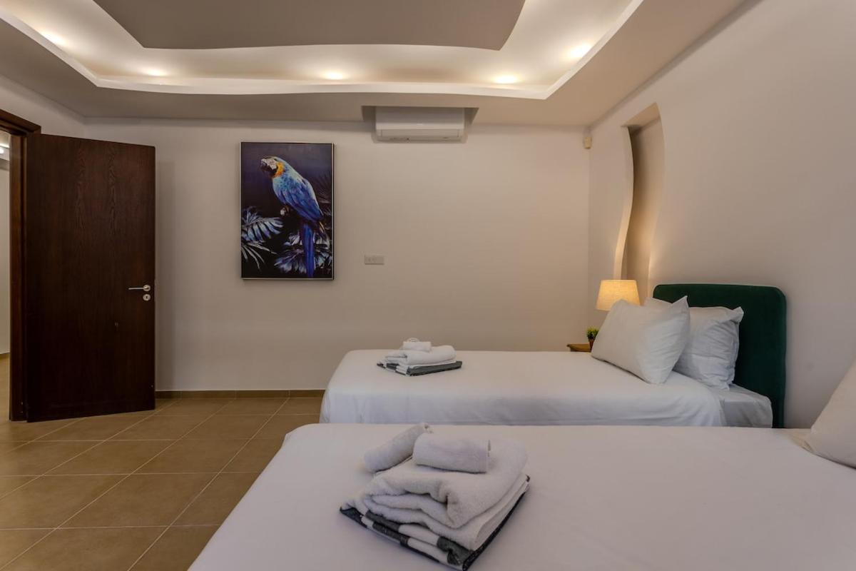 Kallisti & - A Luxury Seaside Retreat * Lachi