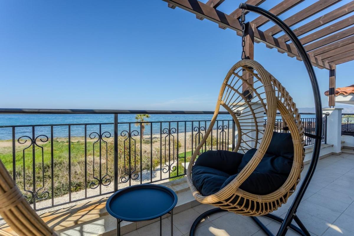 Kallisti & - A Luxury Seaside Retreat
