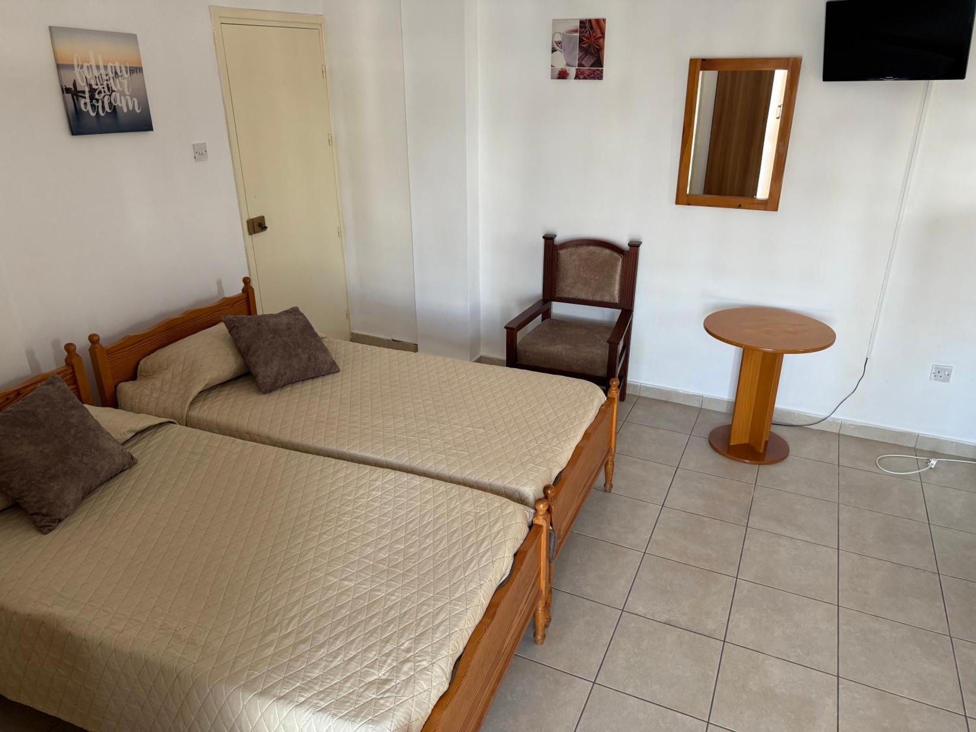 Terpsithea Apartment *