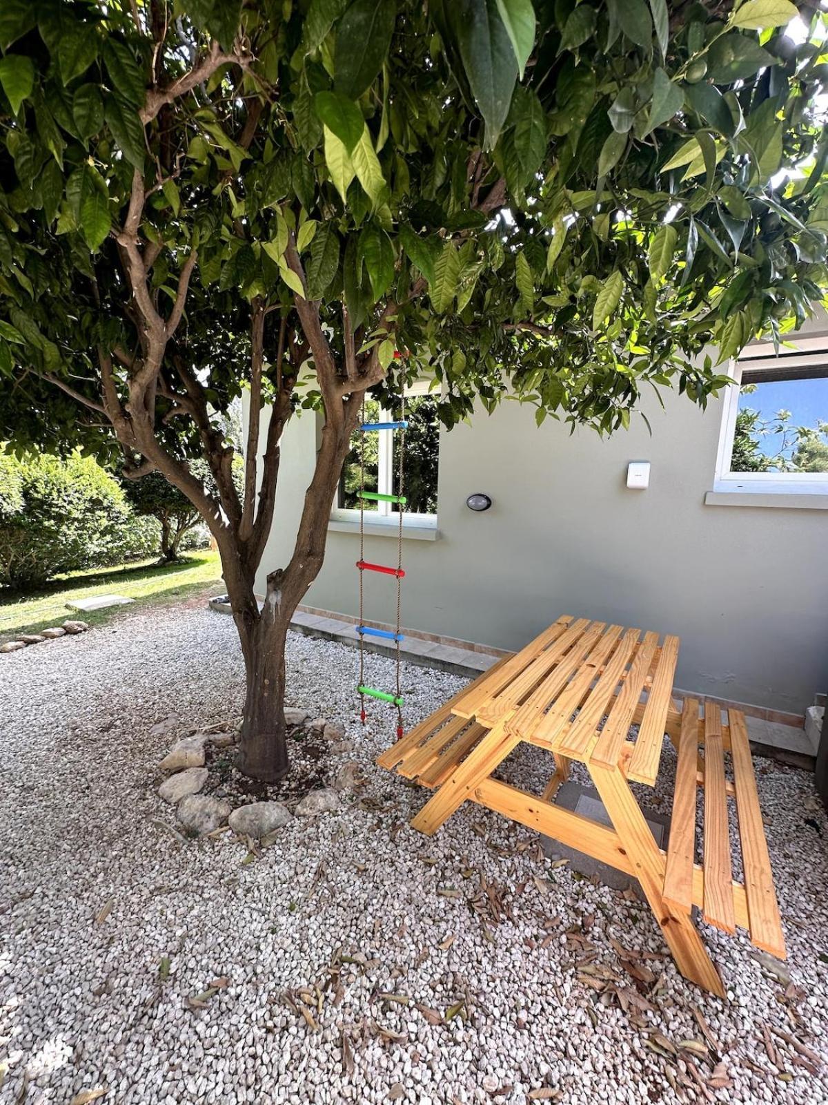 Villa Family With Large Garden
