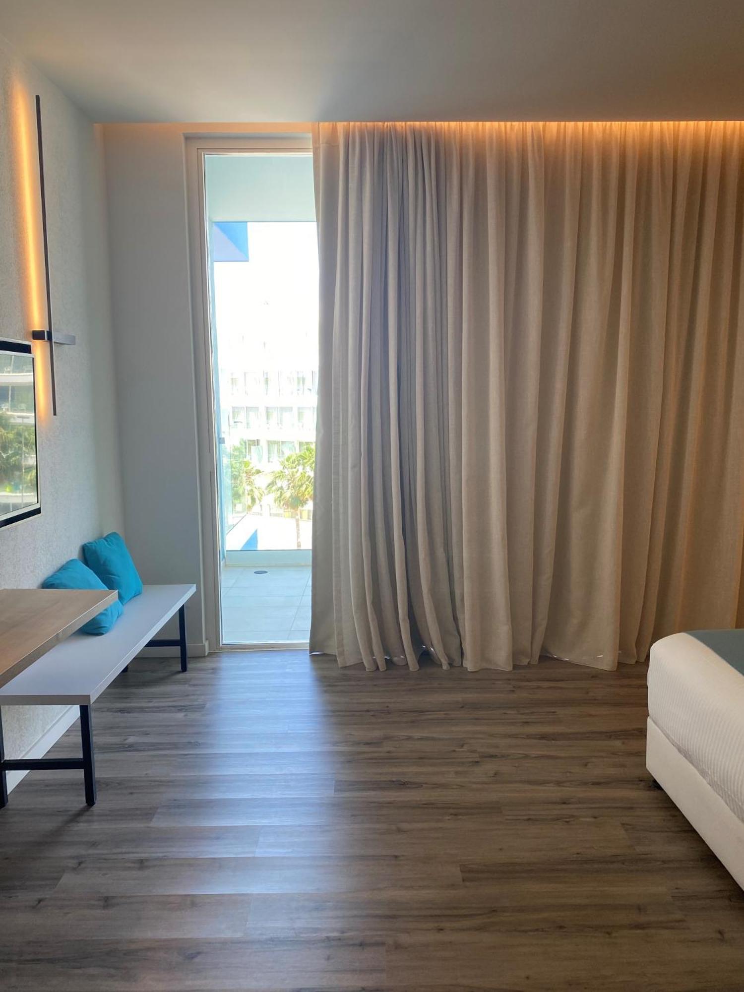 Flamingo Paradise - Adults Only 4* Protaras