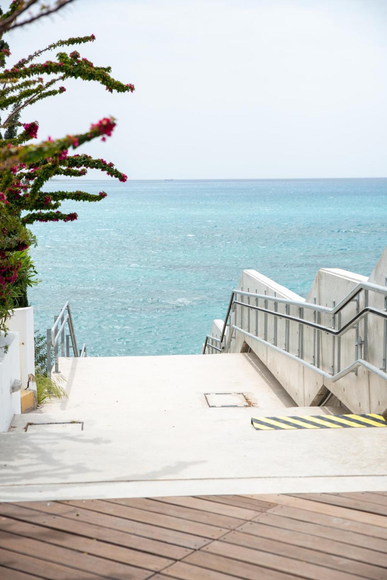 Apartment Sea View In Coral Bay Peyia